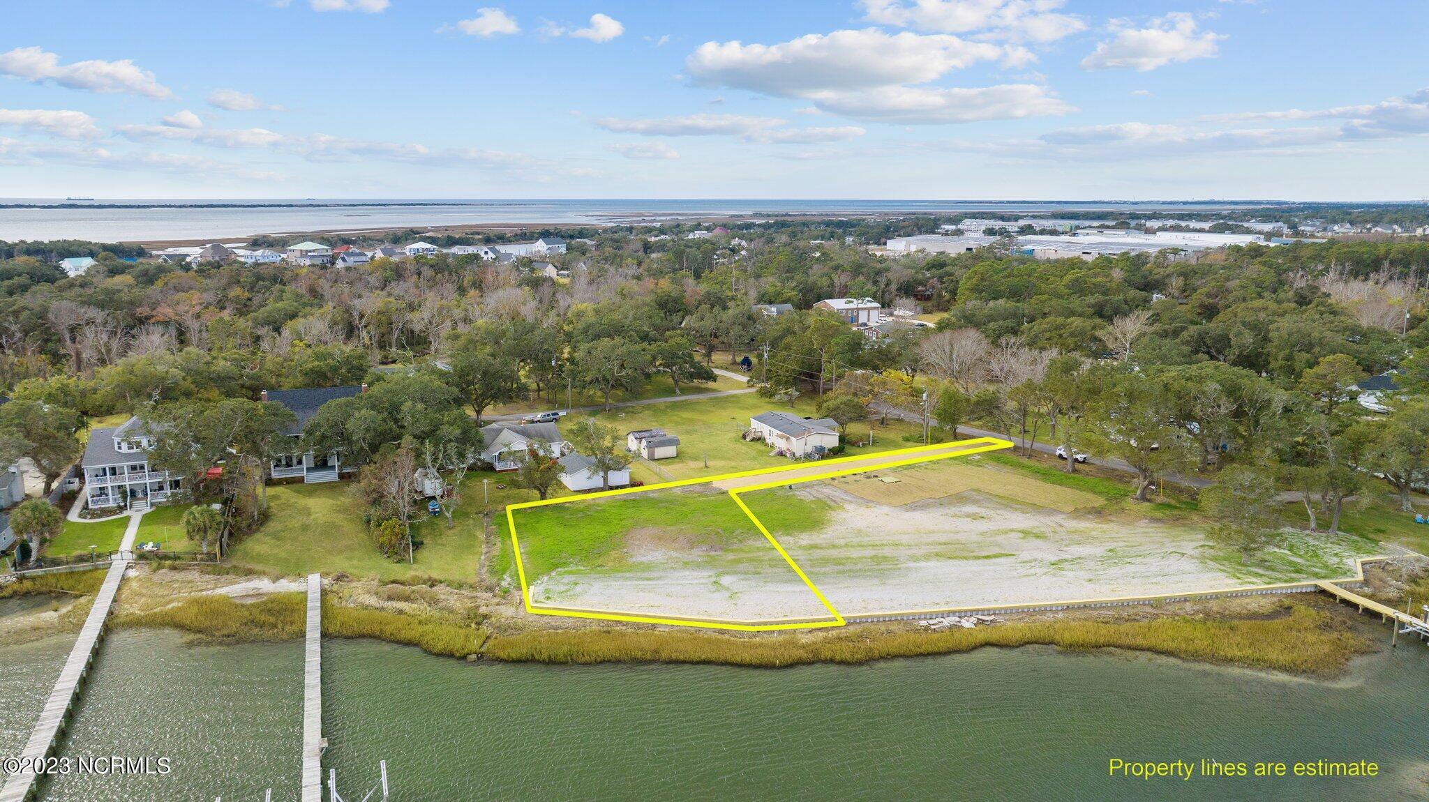 184 Lennoxville Point Road Property Photo 1