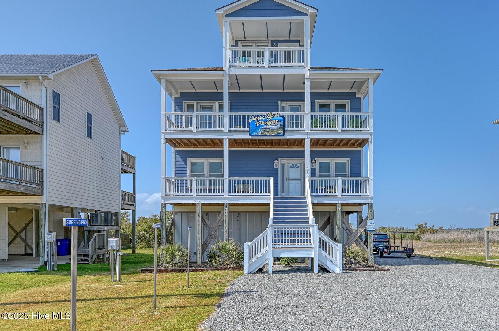 3779 Island Drive Property Photo