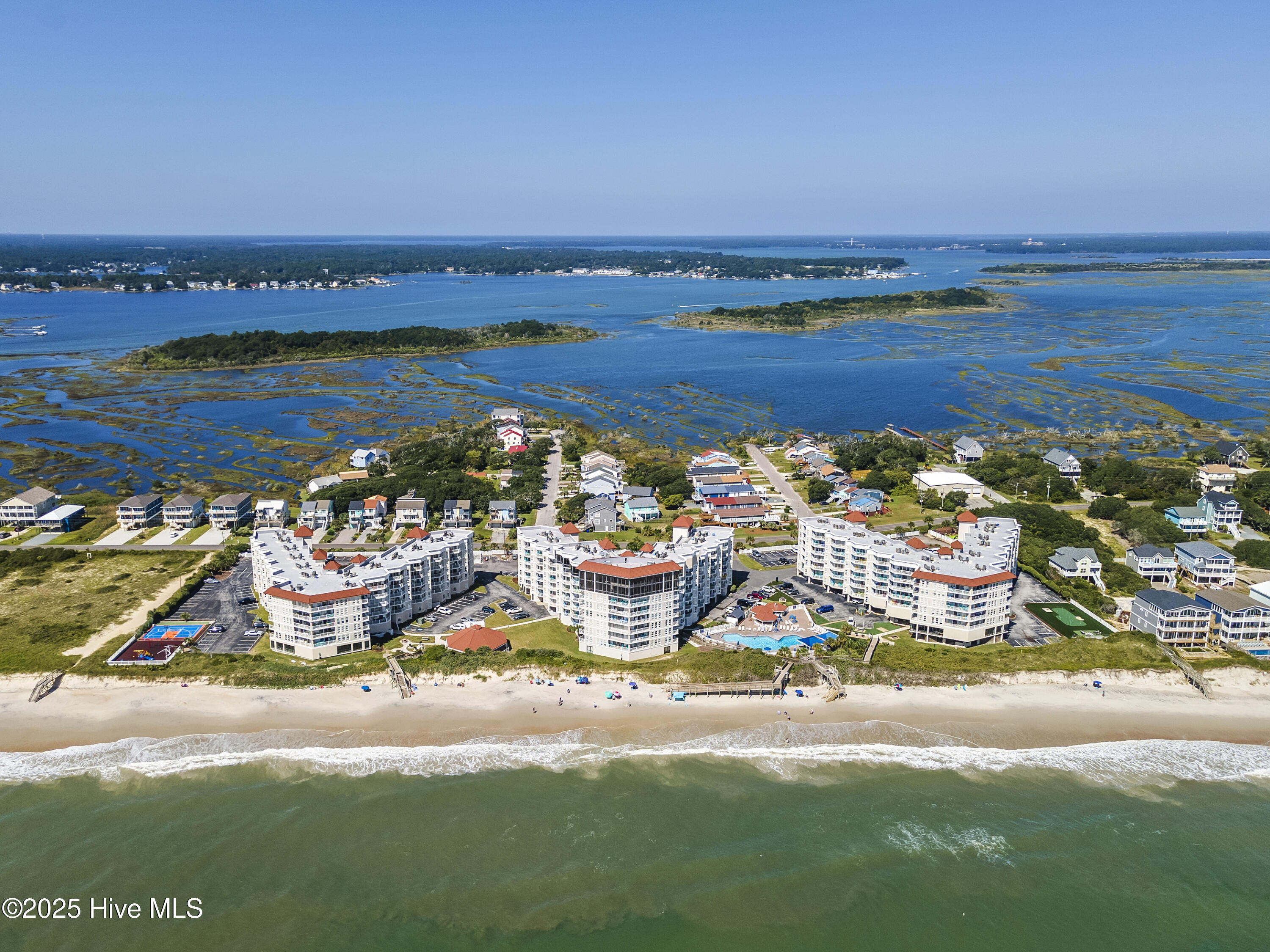 2000 New River Inlet Road 3101 Property Photo