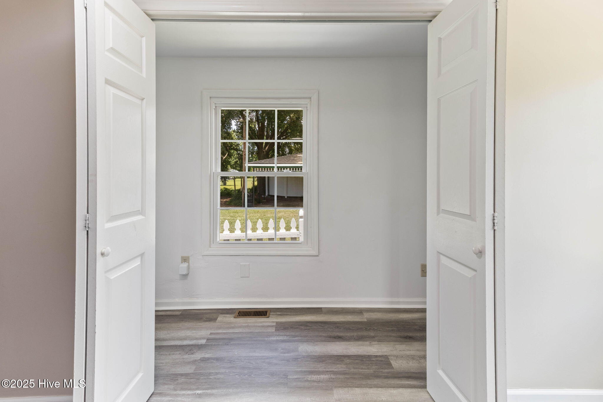 954 Hezekiah Road Property Photo 22