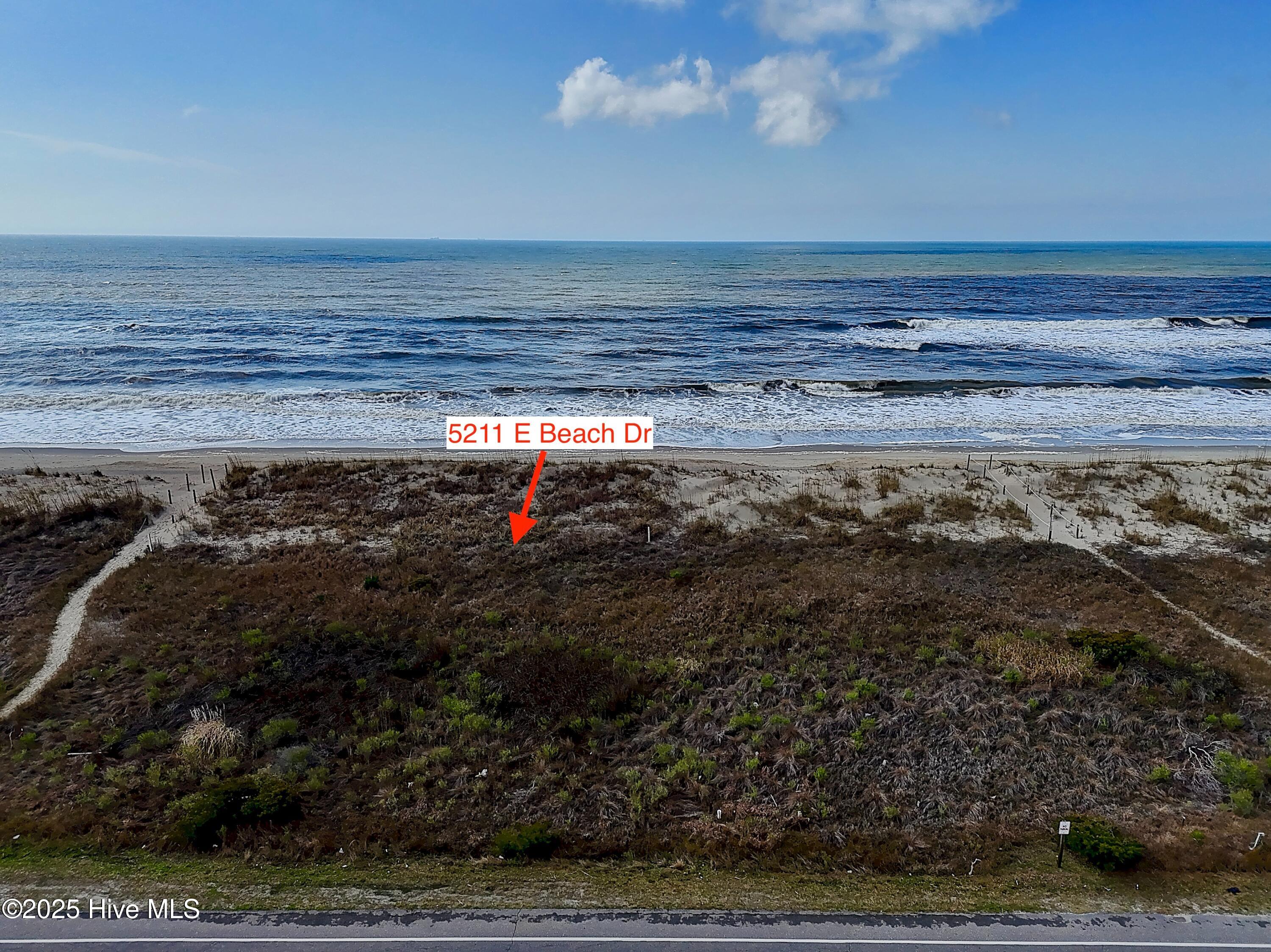 5211 E Beach Drive Property Photo 3