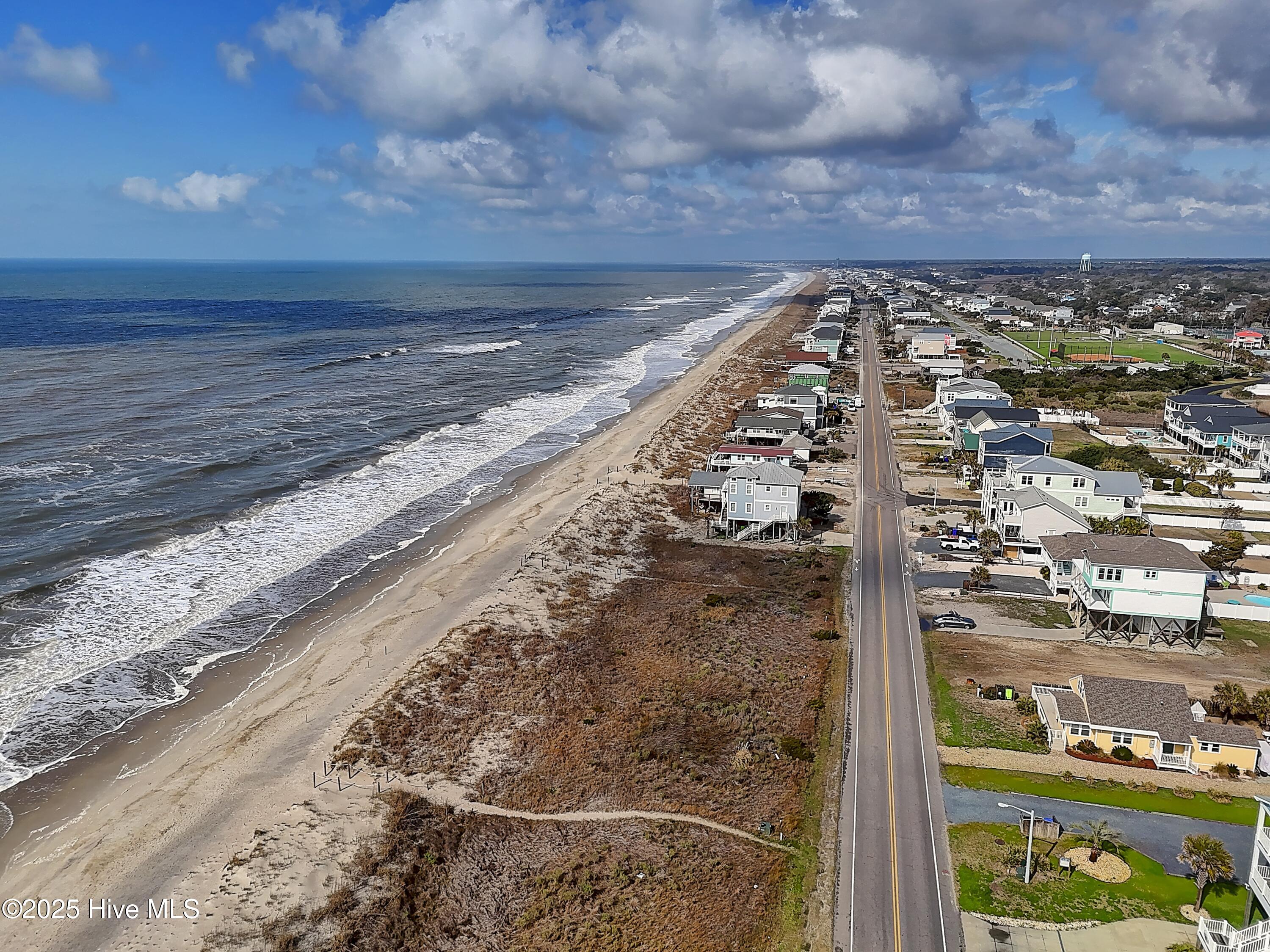 5211 E Beach Drive Property Photo 13