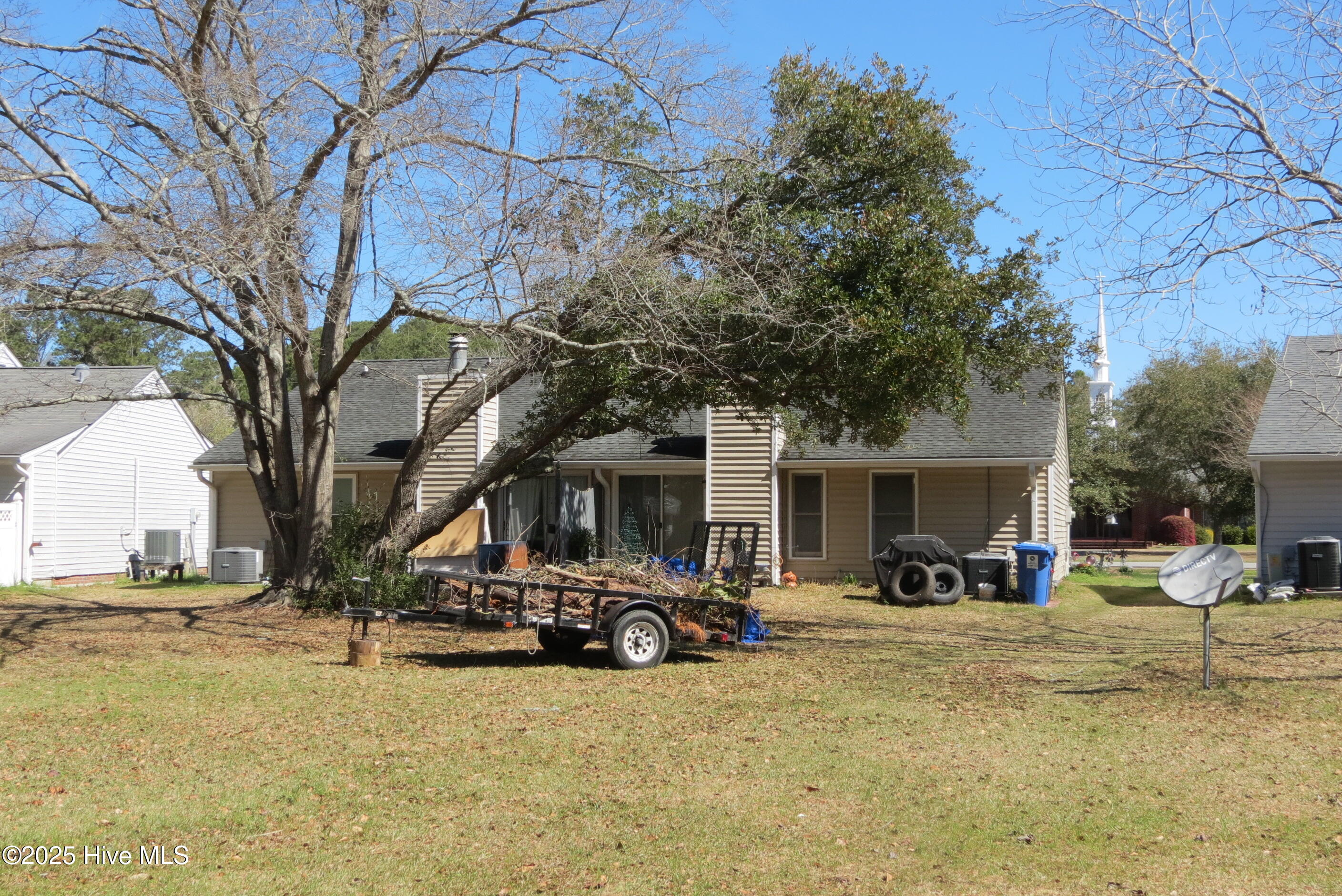 609 Ragan Road Property Photo 9