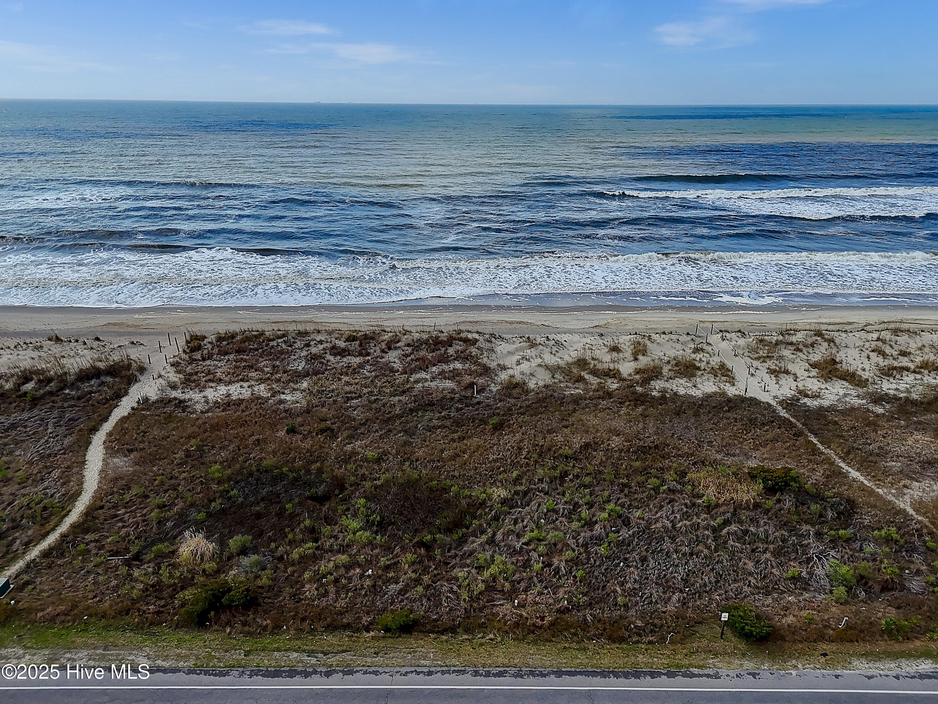 5213 E Beach Drive Property Photo 10