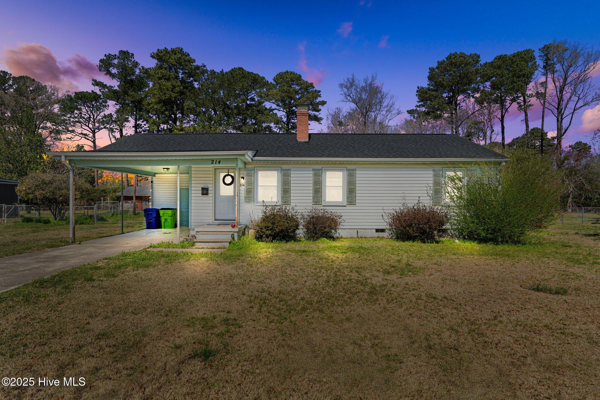 214 Bryan Street Property Photo