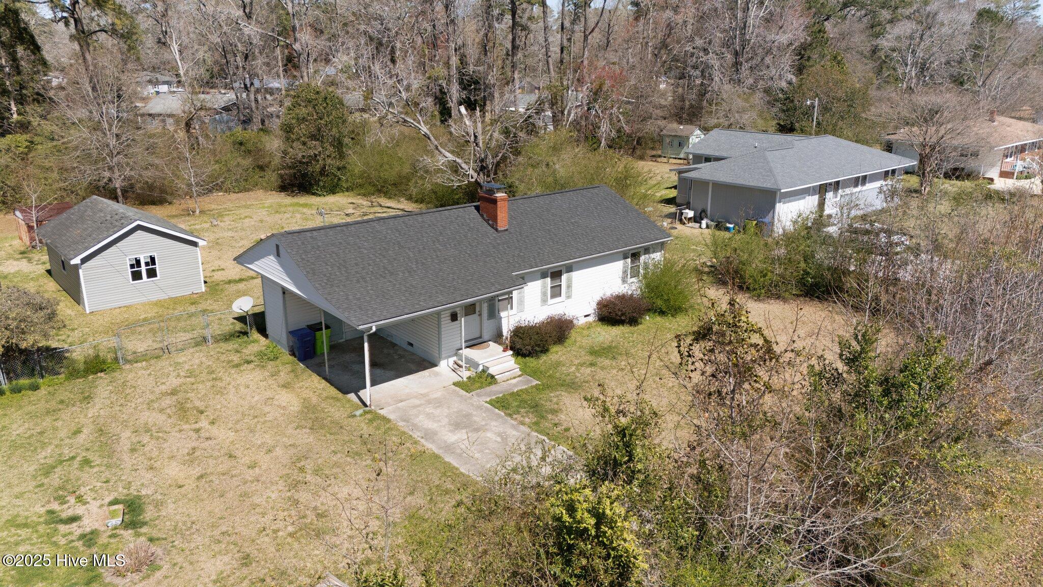 214 Bryan Street Property Photo 4