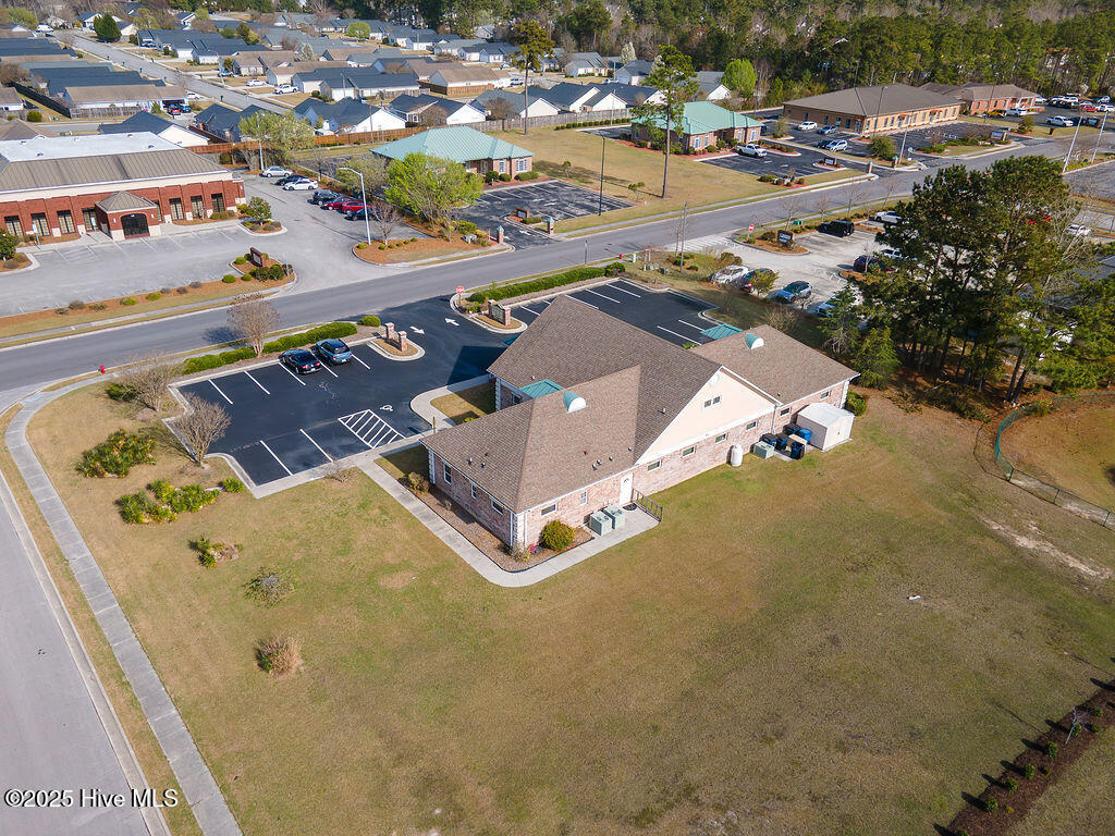43 Office Park Drive Property Photo 4