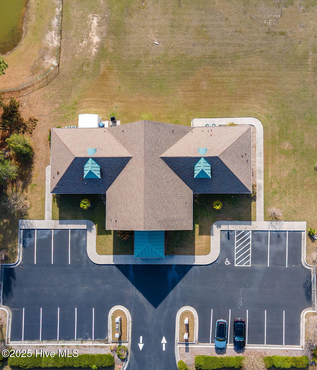 43 Office Park Drive Property Photo 10
