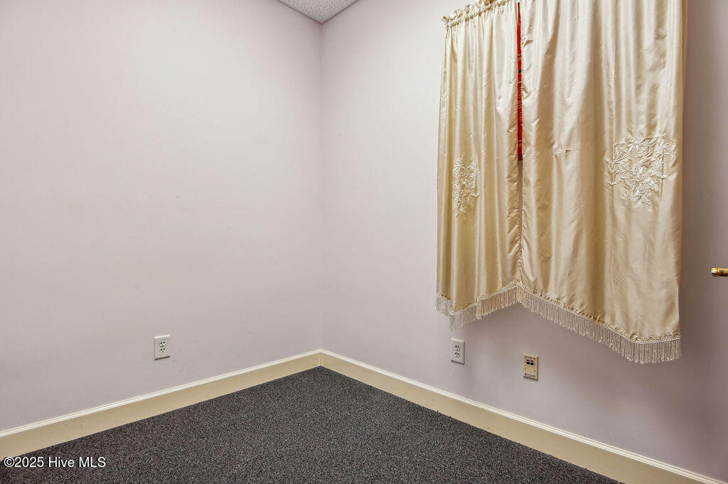 43 Office Park Drive Property Photo 56