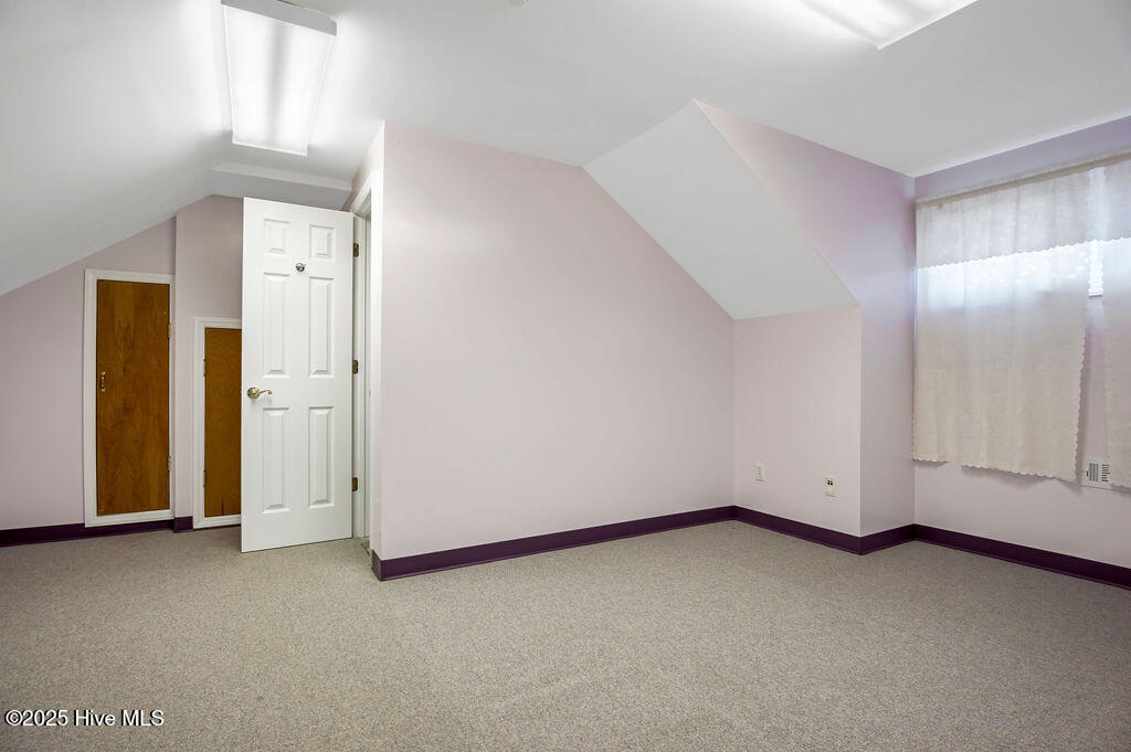 43 Office Park Drive Property Photo 72