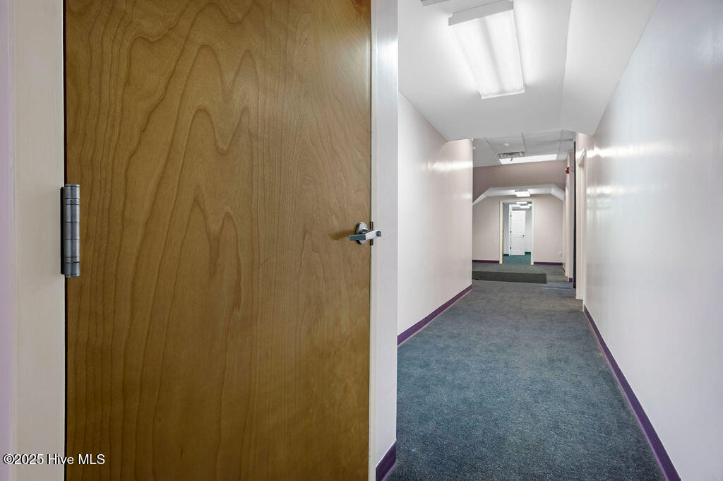 43 Office Park Drive Property Photo 76