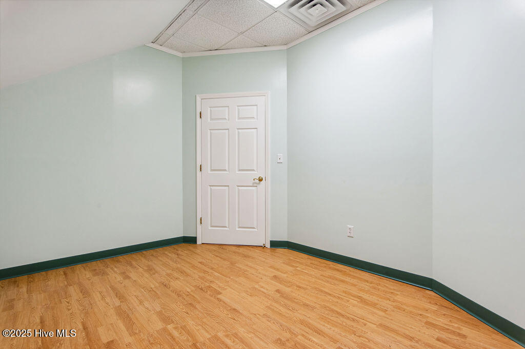 43 Office Park Drive Property Photo 94