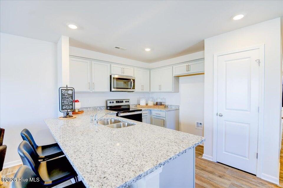 305 Cherry Laurel Drive Property Photo 10