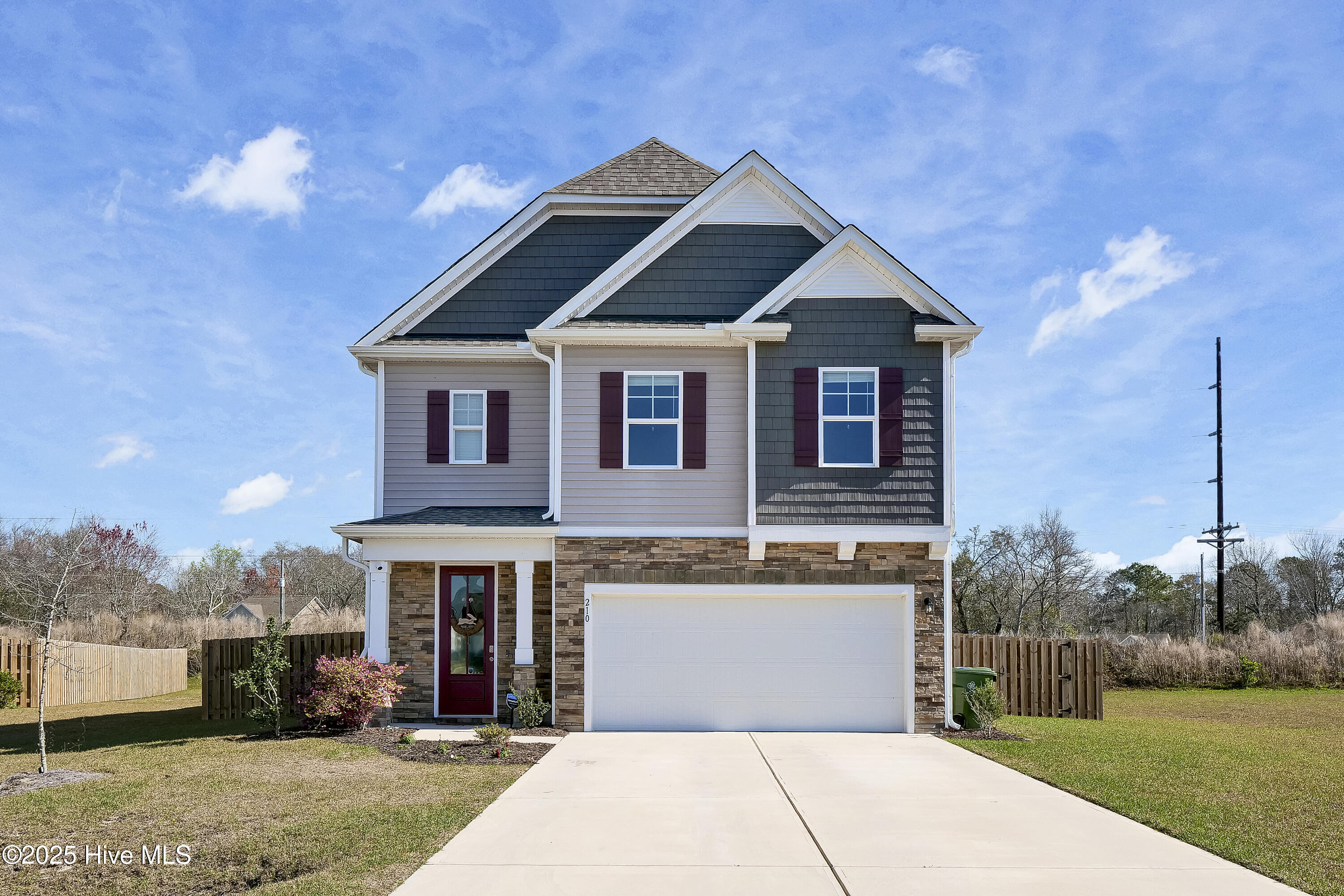 210 Avocet Way Property Photo