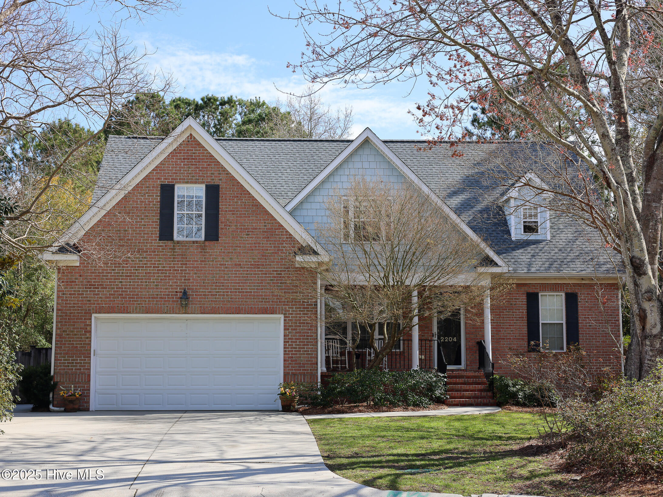 2204 Gardenia Court Property Photo