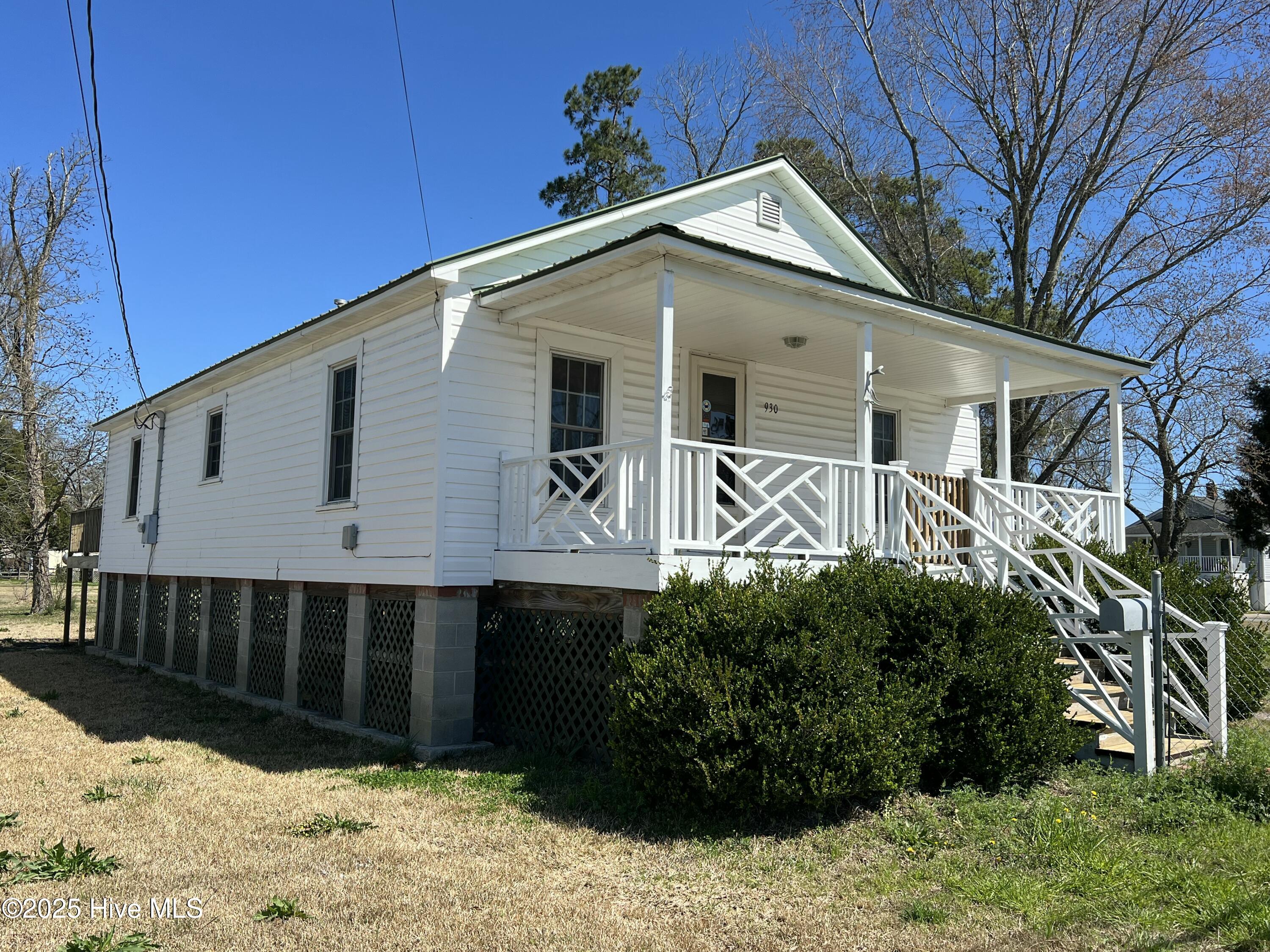 930 W Main Street Property Photo