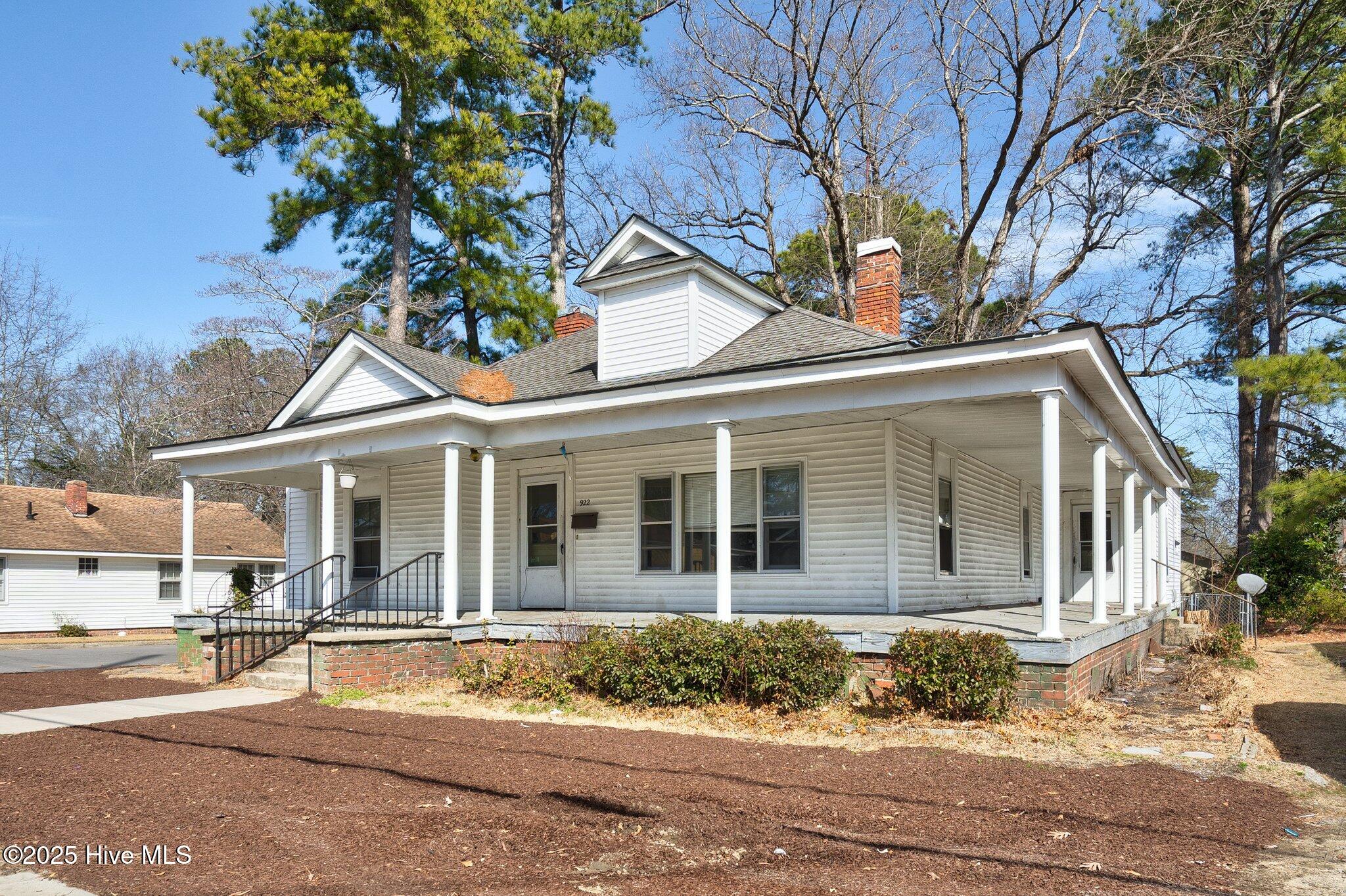 922 Nashville Road Property Photo