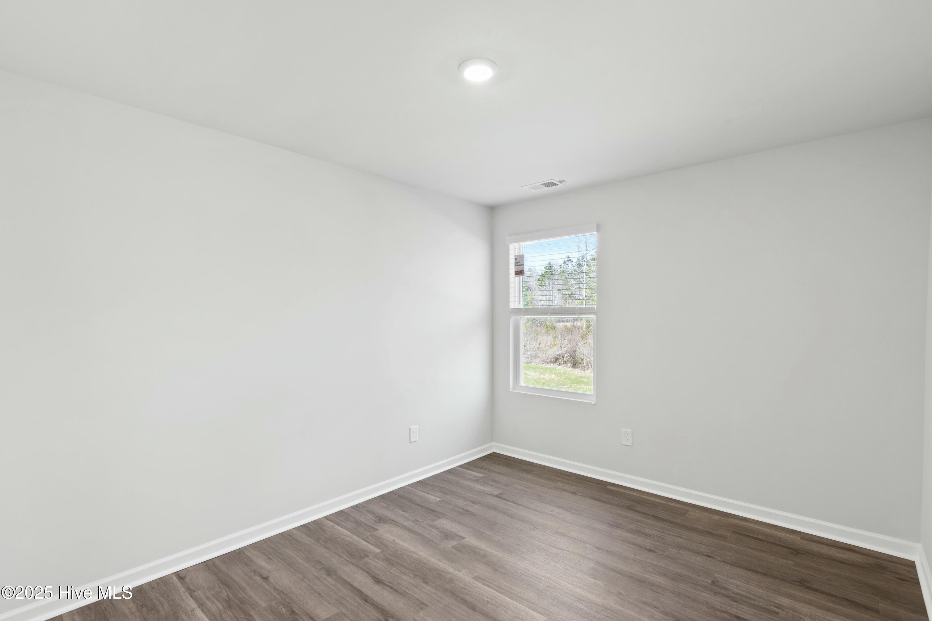 525 Sandy Hollow Drive Property Photo 13