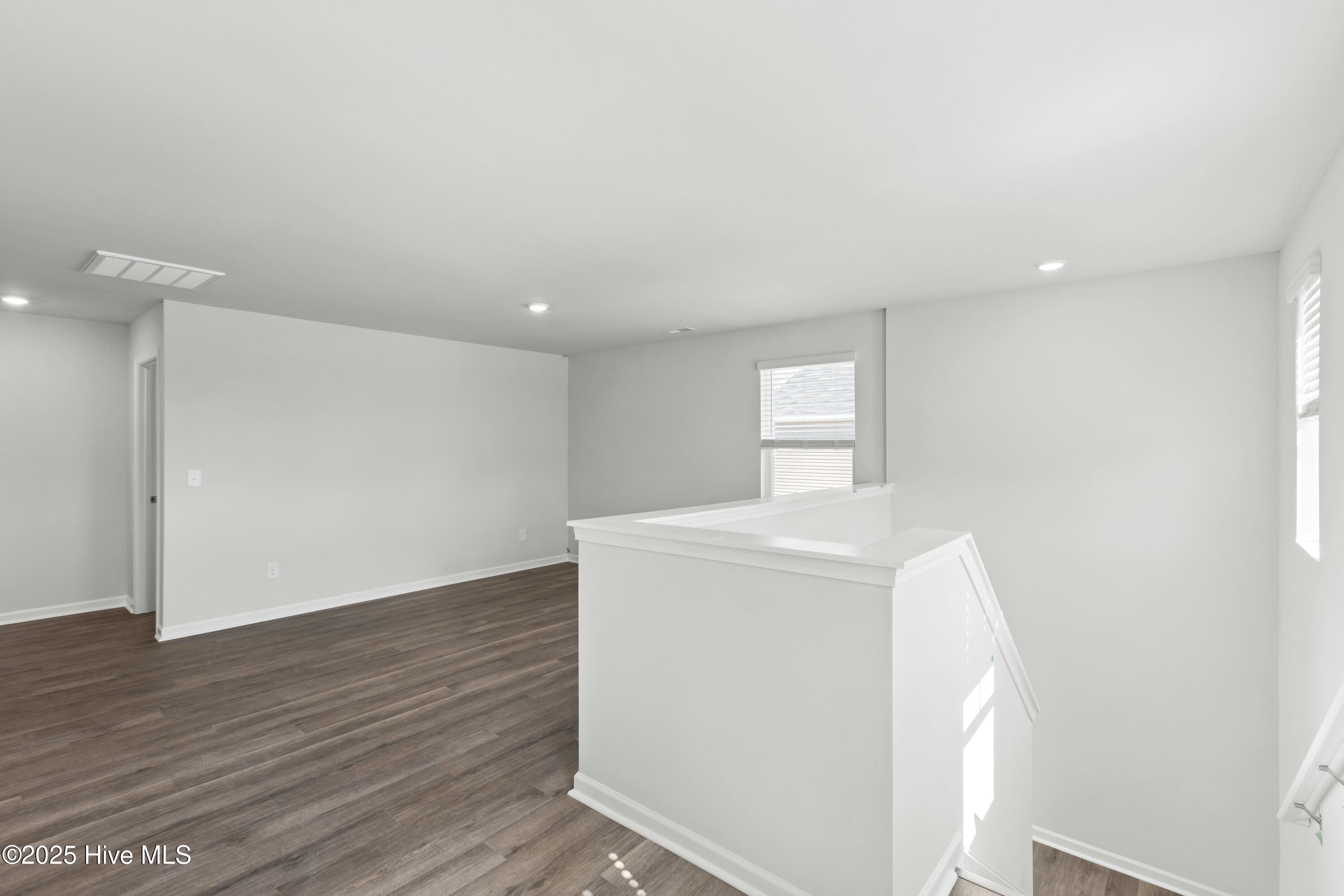 525 Sandy Hollow Drive Property Photo 19