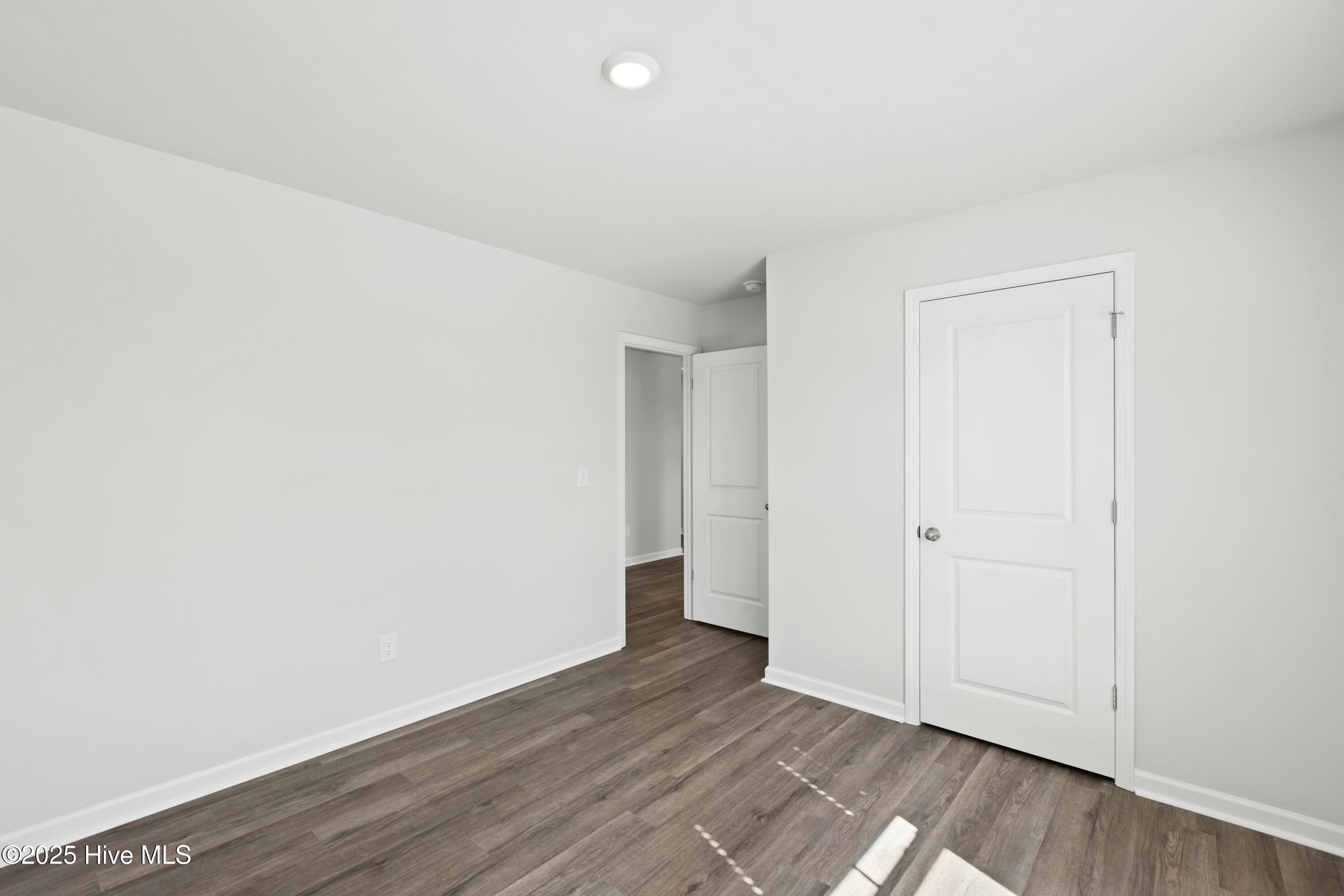 525 Sandy Hollow Drive Property Photo 27