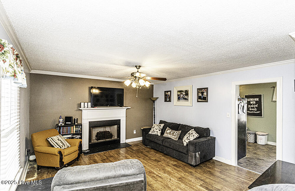 200 Emerson Drive Property Photo 2