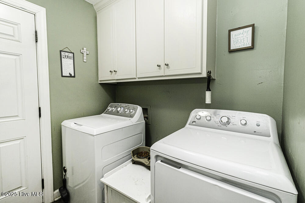 200 Emerson Drive Property Photo 4