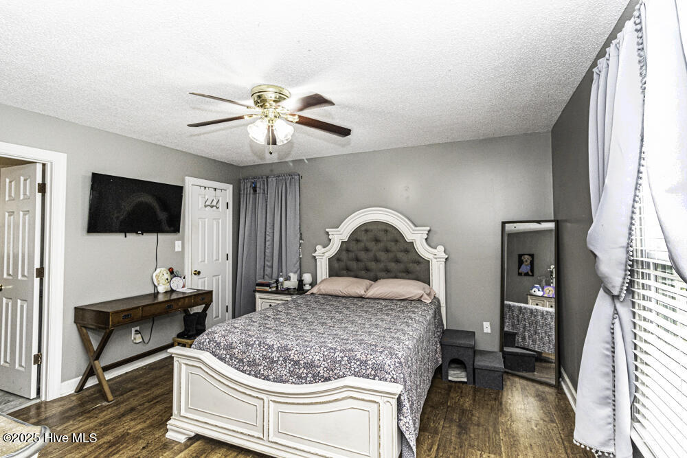 200 Emerson Drive Property Photo 6