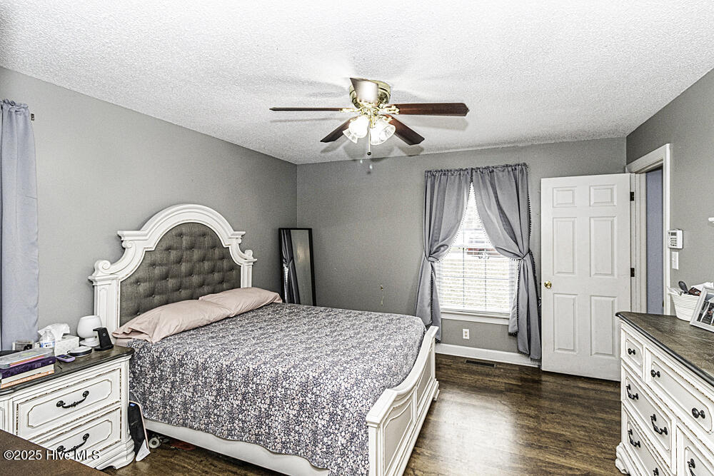 200 Emerson Drive Property Photo 8