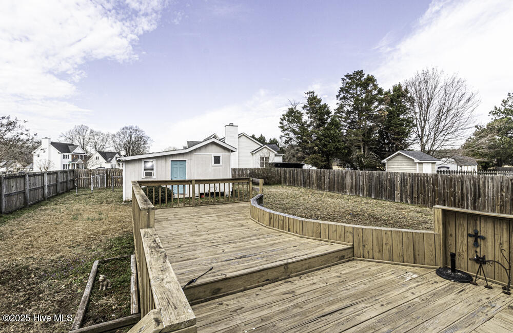 200 Emerson Drive Property Photo 24