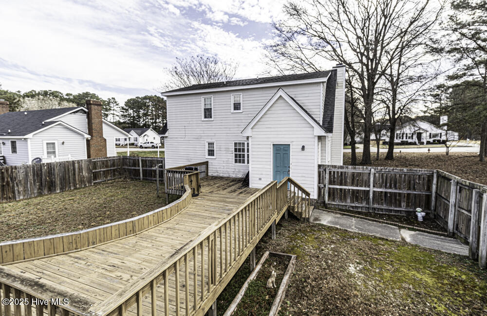 200 Emerson Drive Property Photo 32