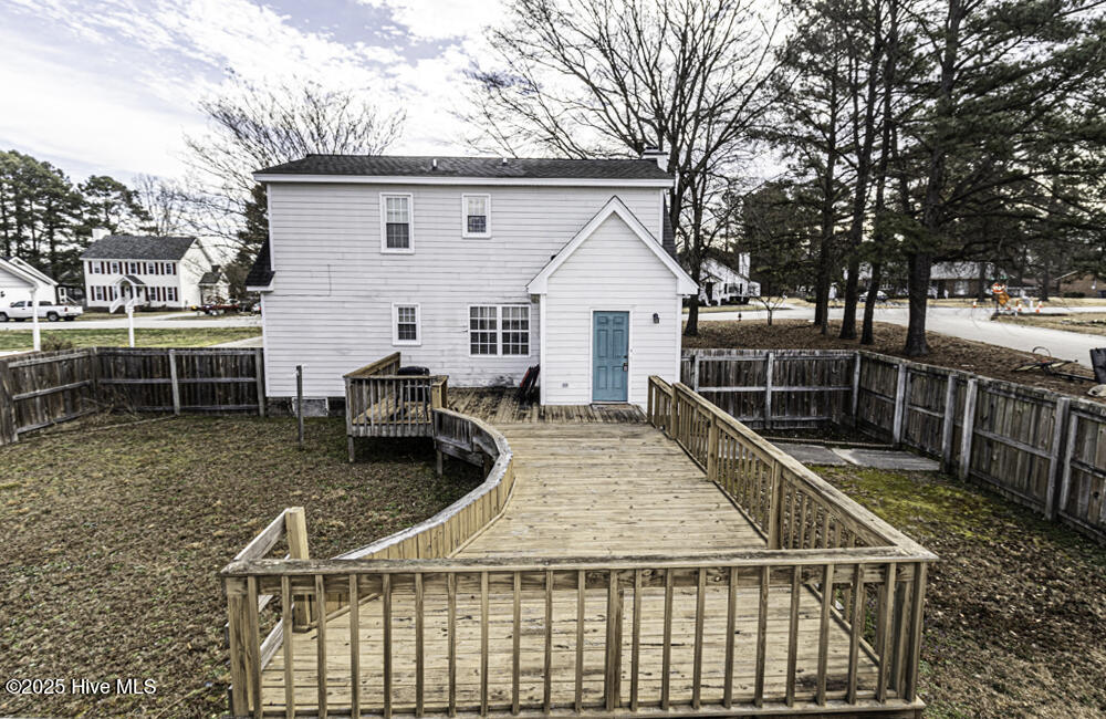 200 Emerson Drive Property Photo 33