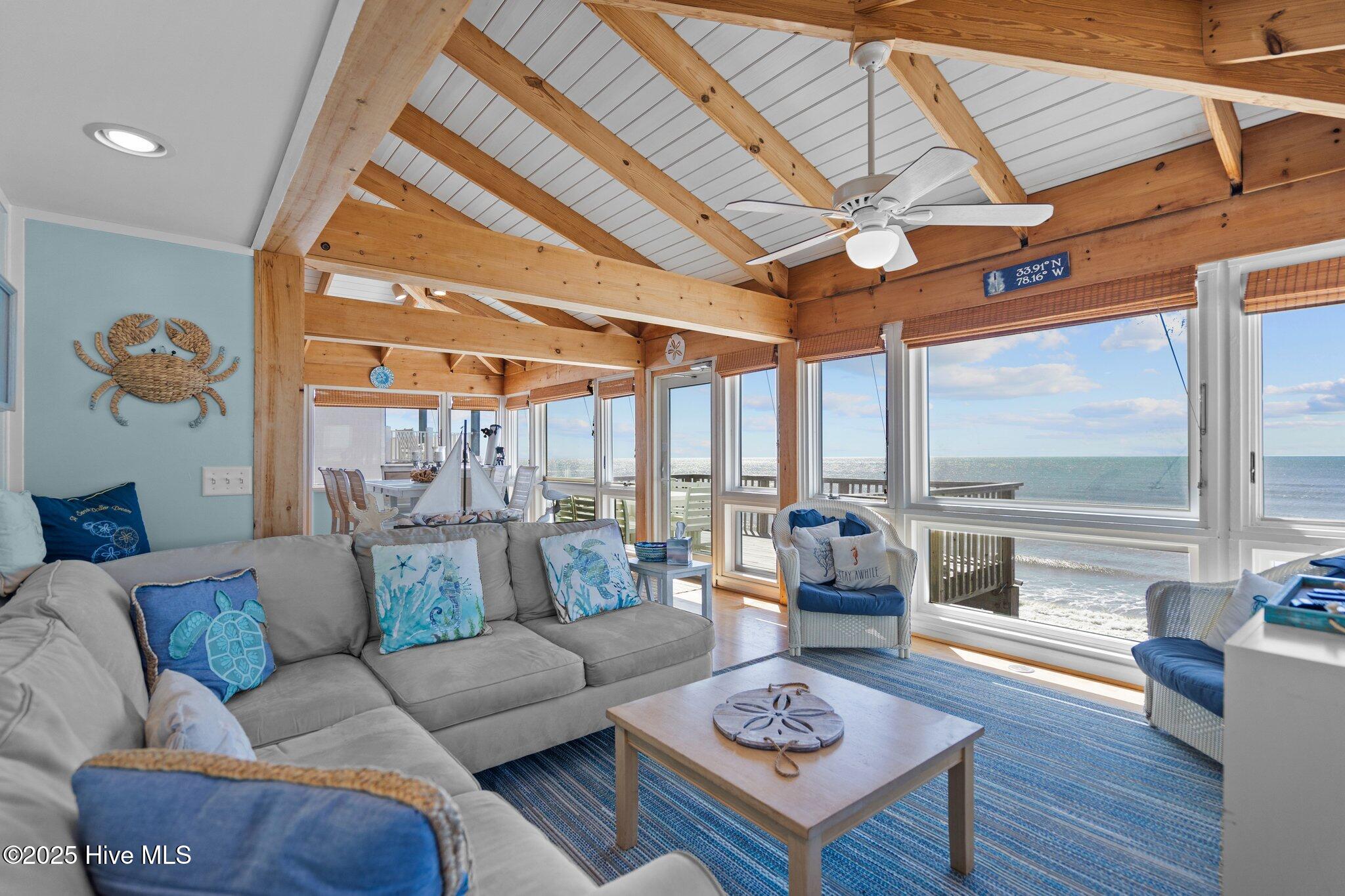6623 W Beach Drive Property Photo 5