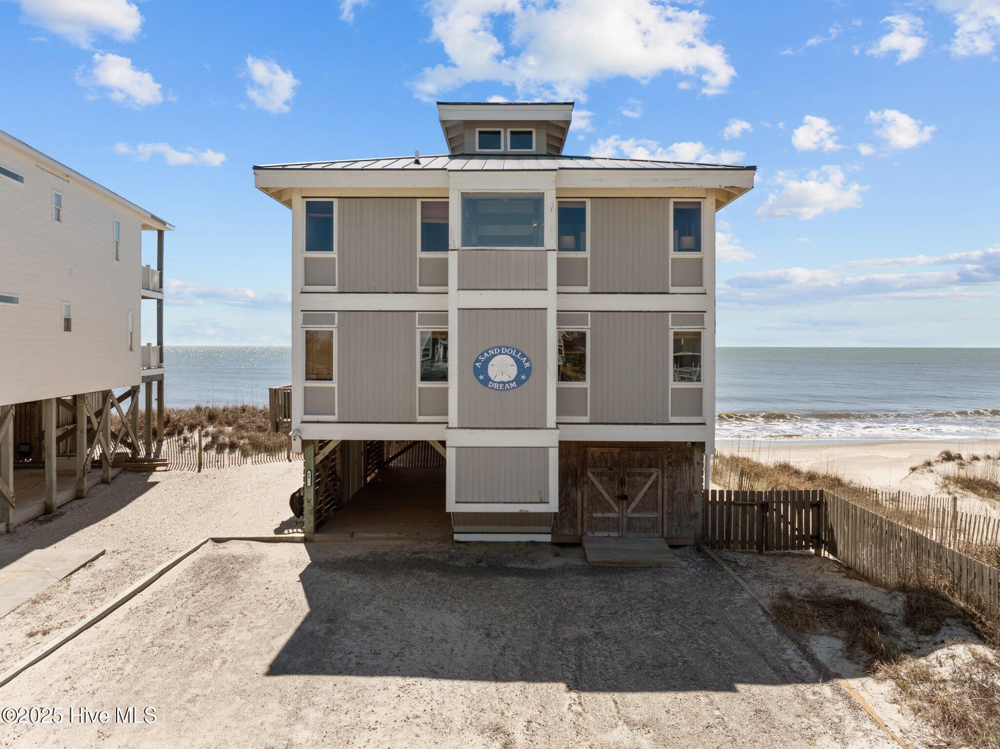 6623 W Beach Drive Property Photo 10