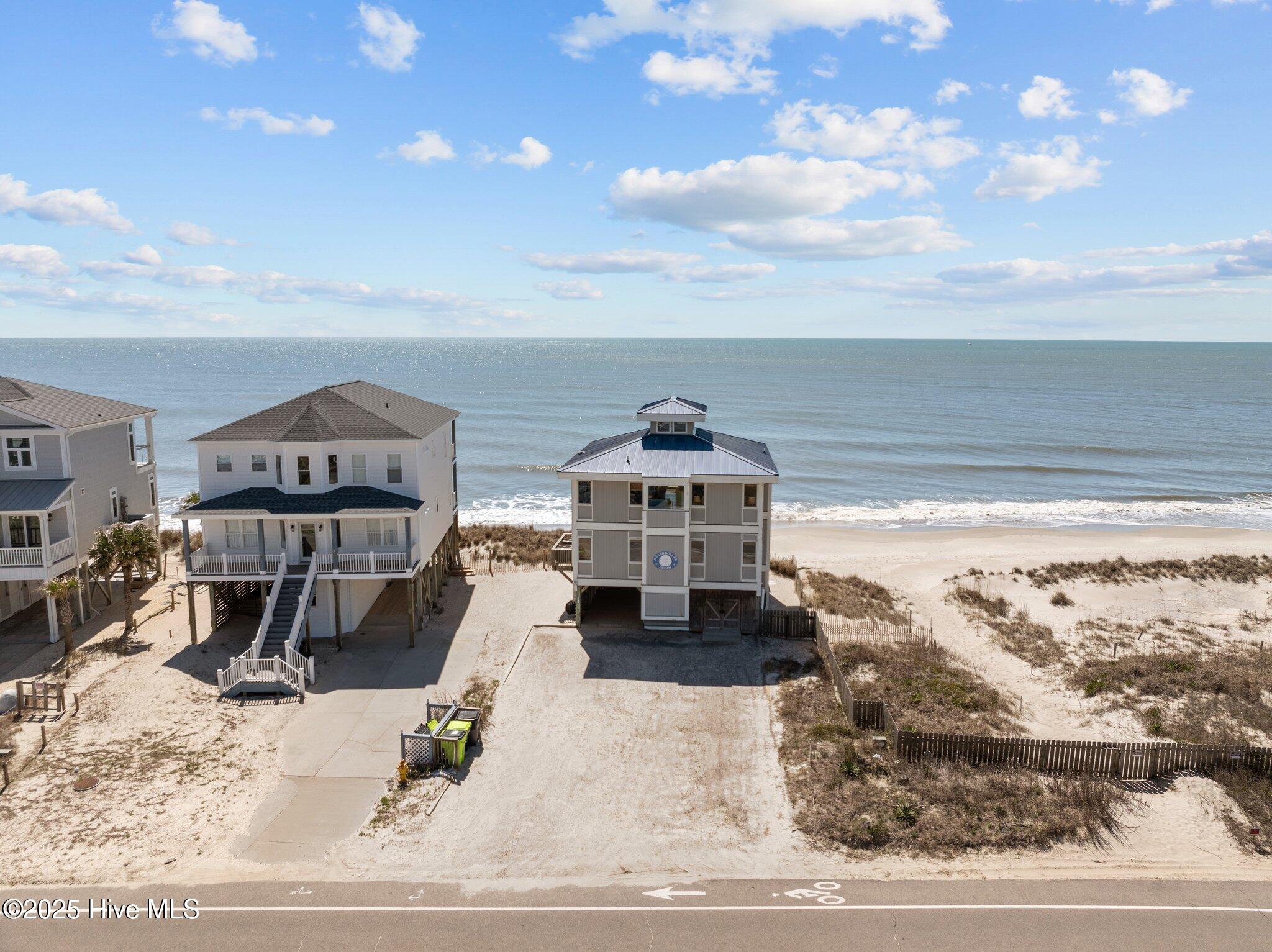 6623 W Beach Drive Property Photo 14