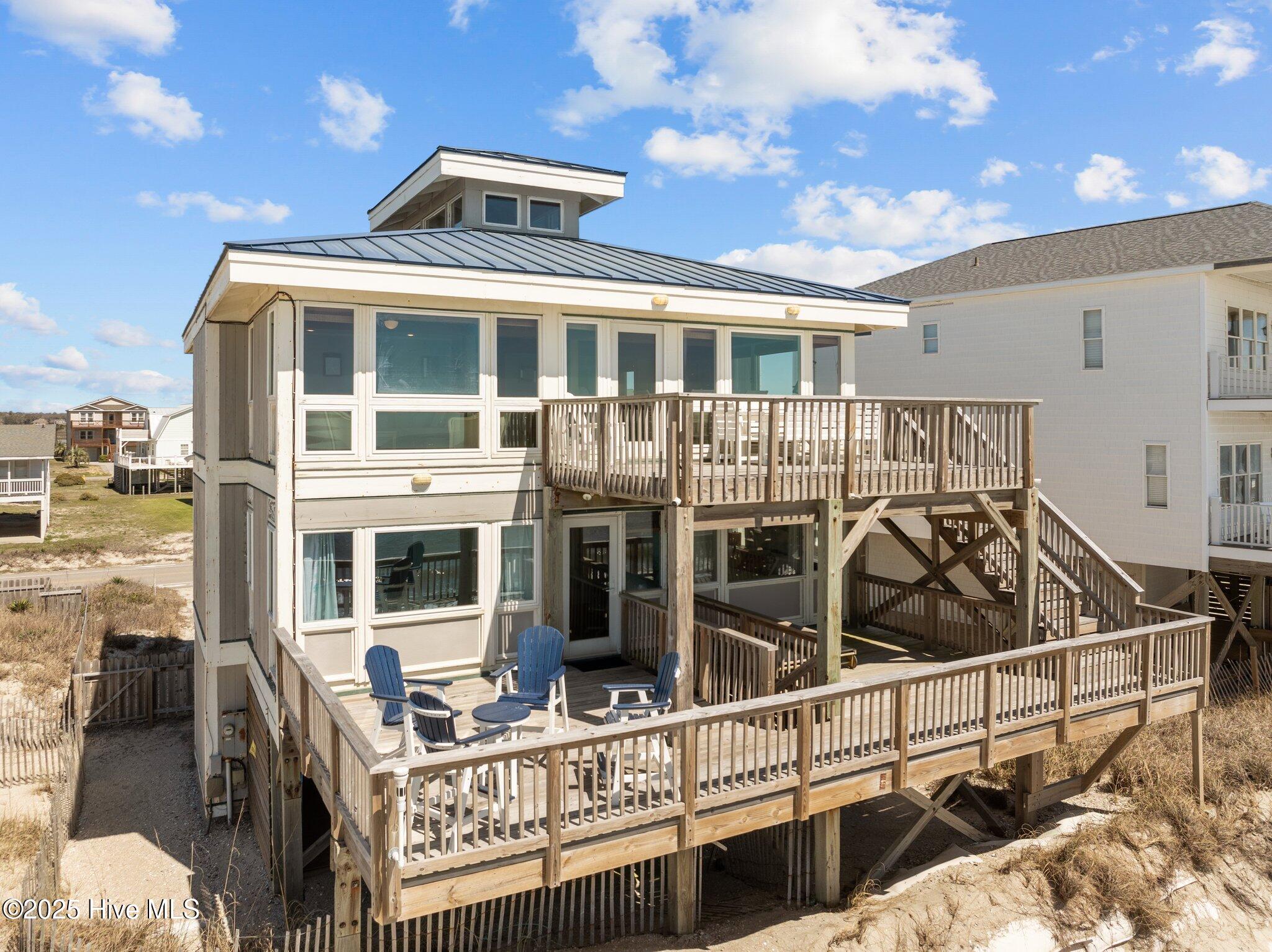 6623 W Beach Drive Property Photo 18