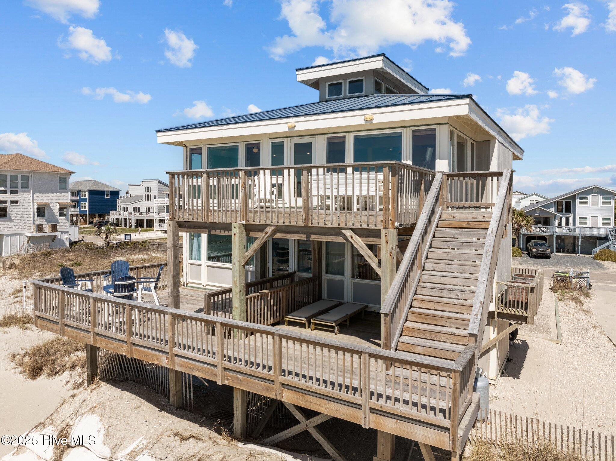 6623 W Beach Drive Property Photo 20