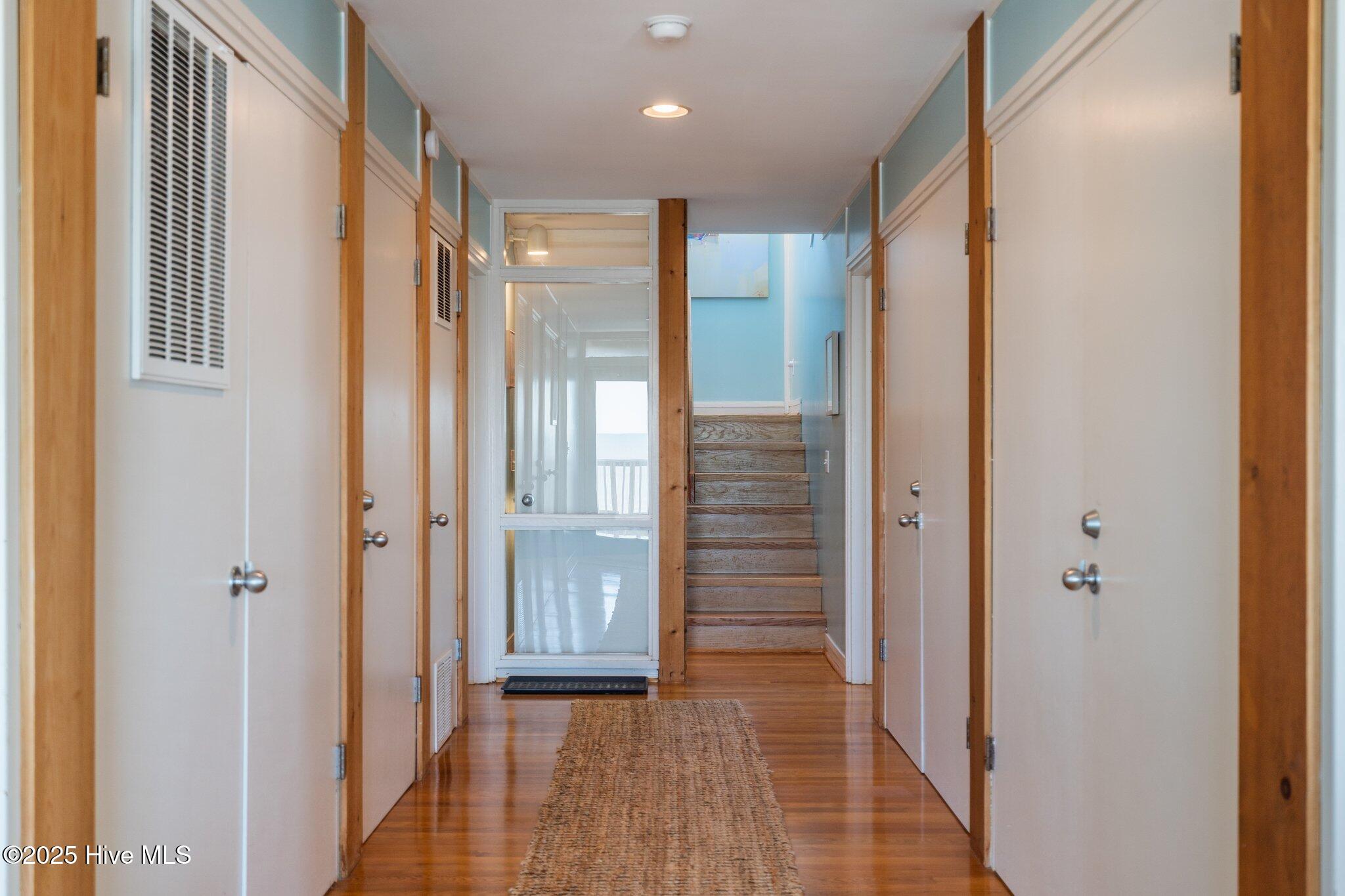 6623 W Beach Drive Property Photo 22