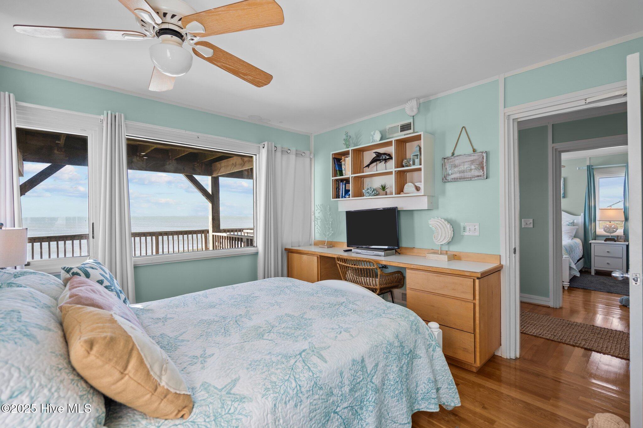 6623 W Beach Drive Property Photo 26