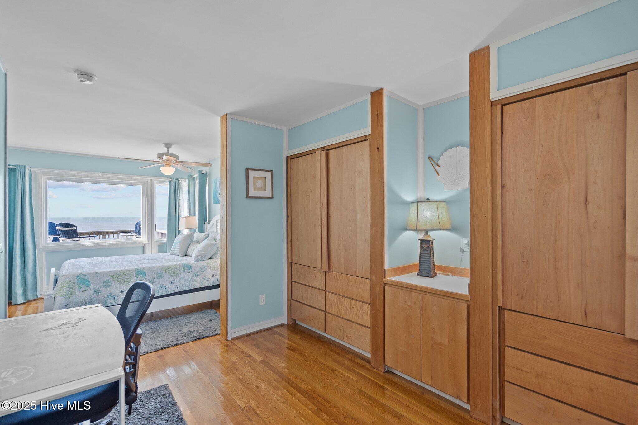 6623 W Beach Drive Property Photo 30