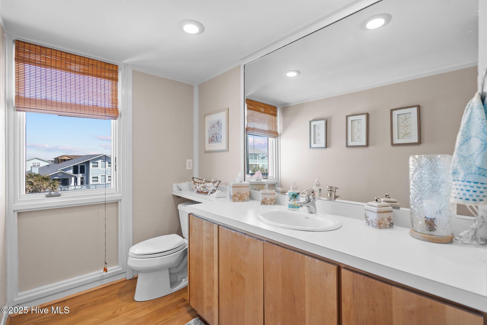 6623 W Beach Drive Property Photo 48