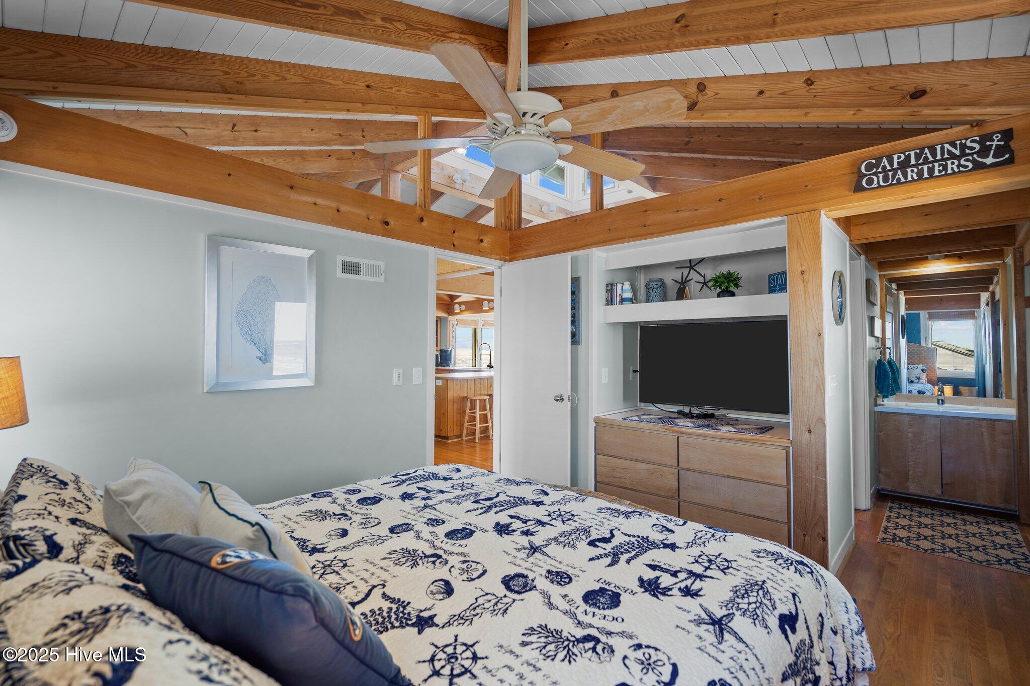 6623 W Beach Drive Property Photo 52
