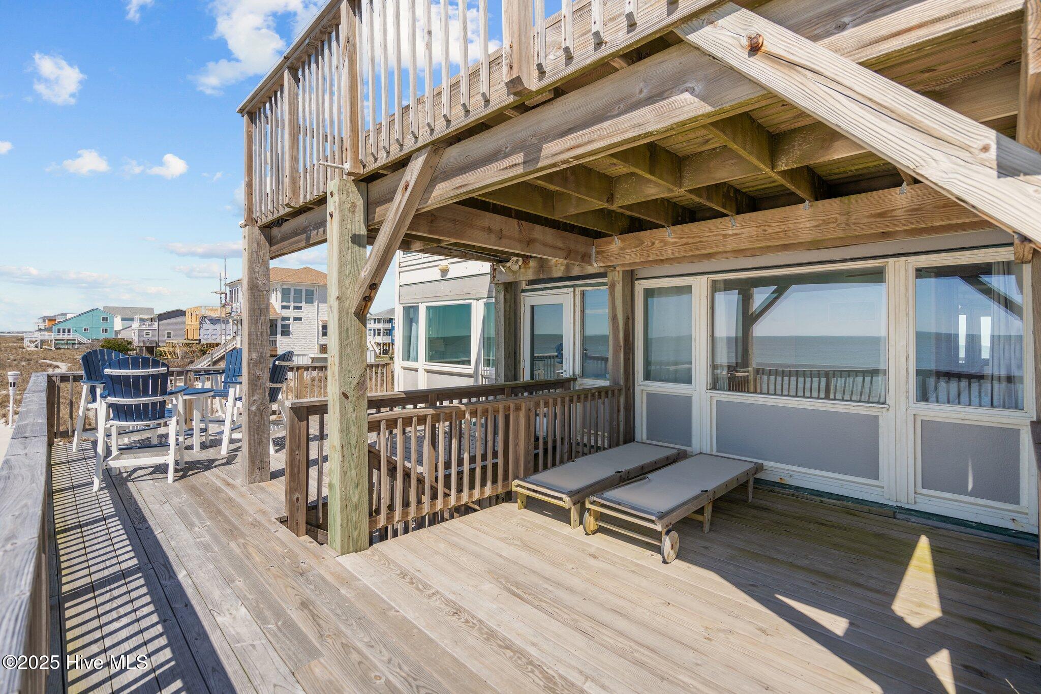6623 W Beach Drive Property Photo 58