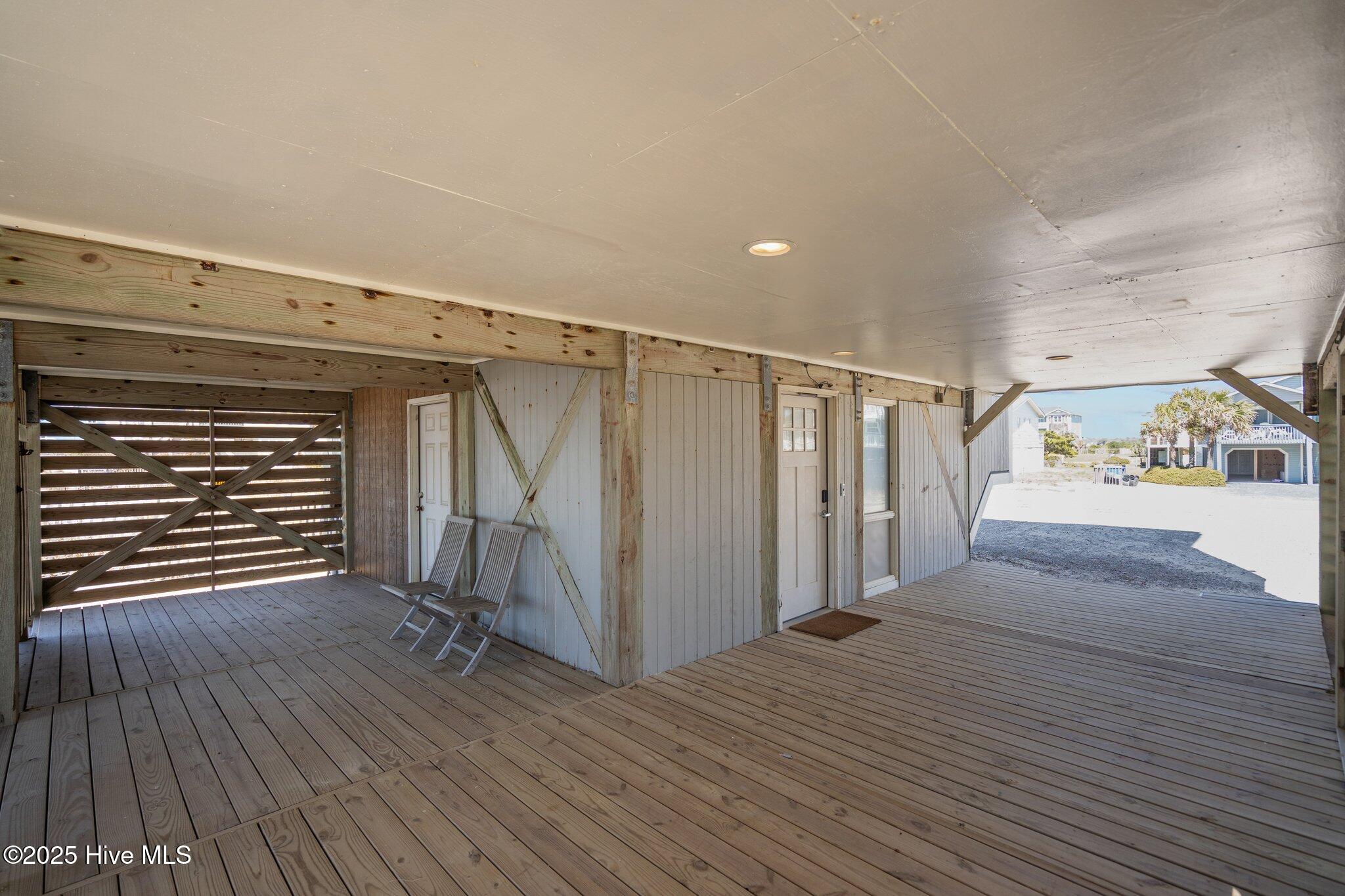 6623 W Beach Drive Property Photo 61
