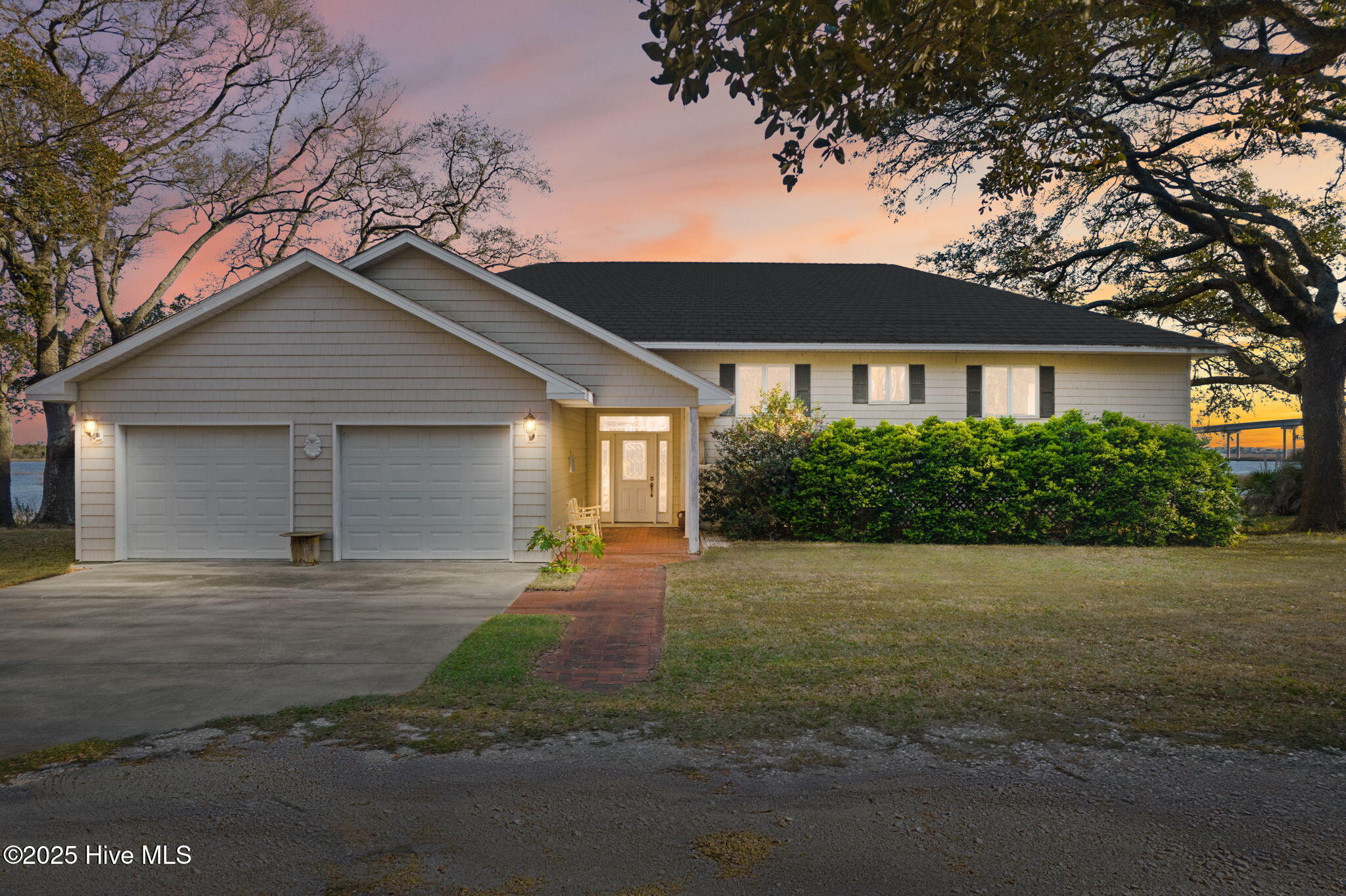 Real Estate Main Image