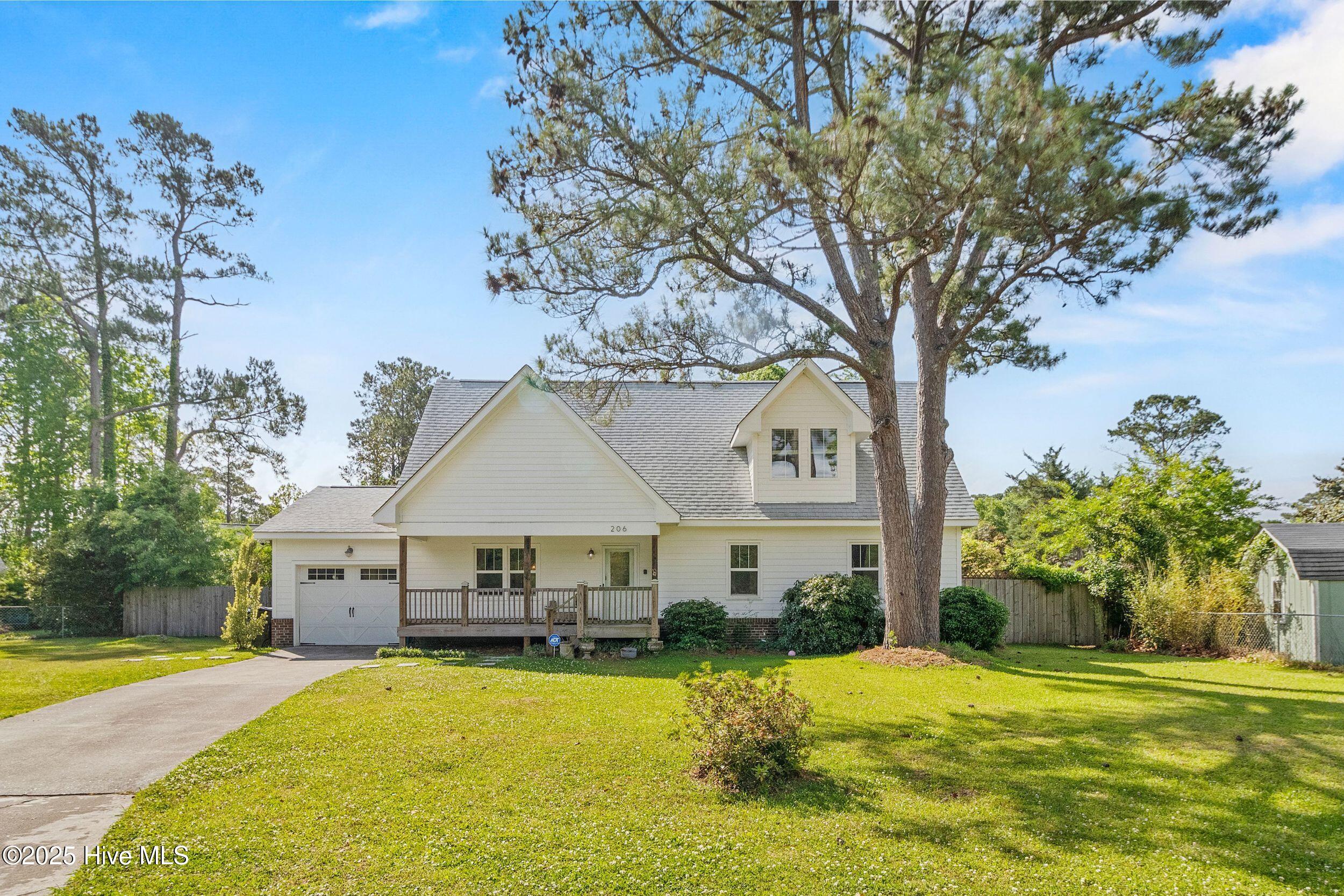 206 North Hills Drive Property Photo