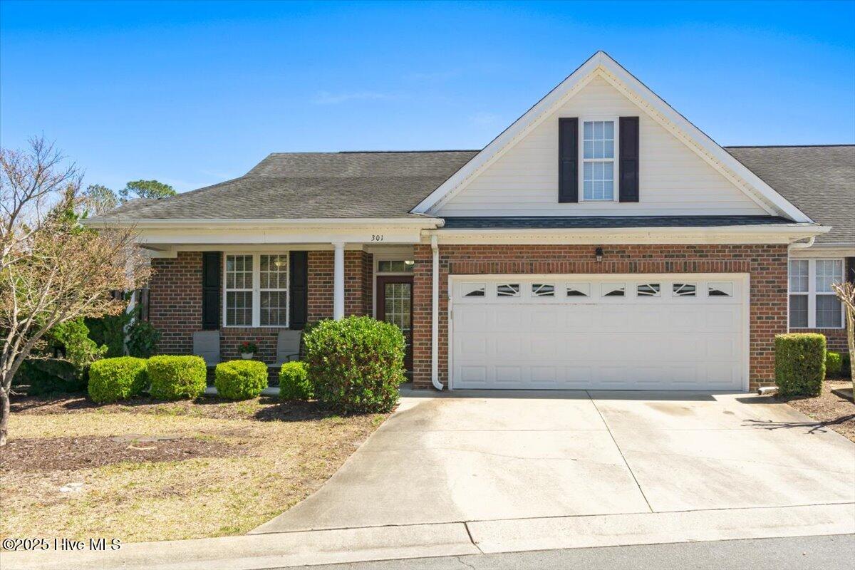 301 Monlandil Drive Property Photo
