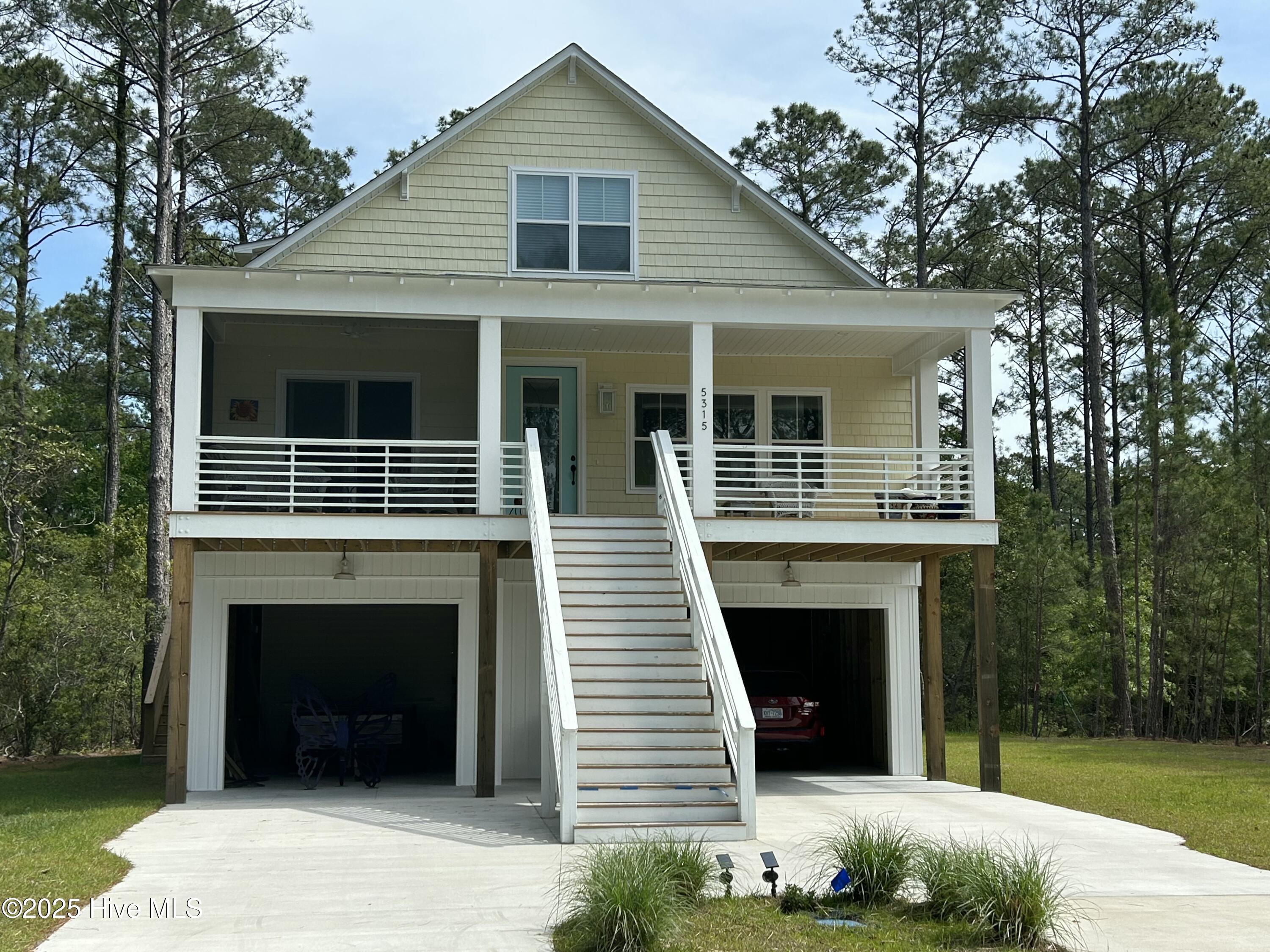 916 Bee Tree Court Property Photo 23