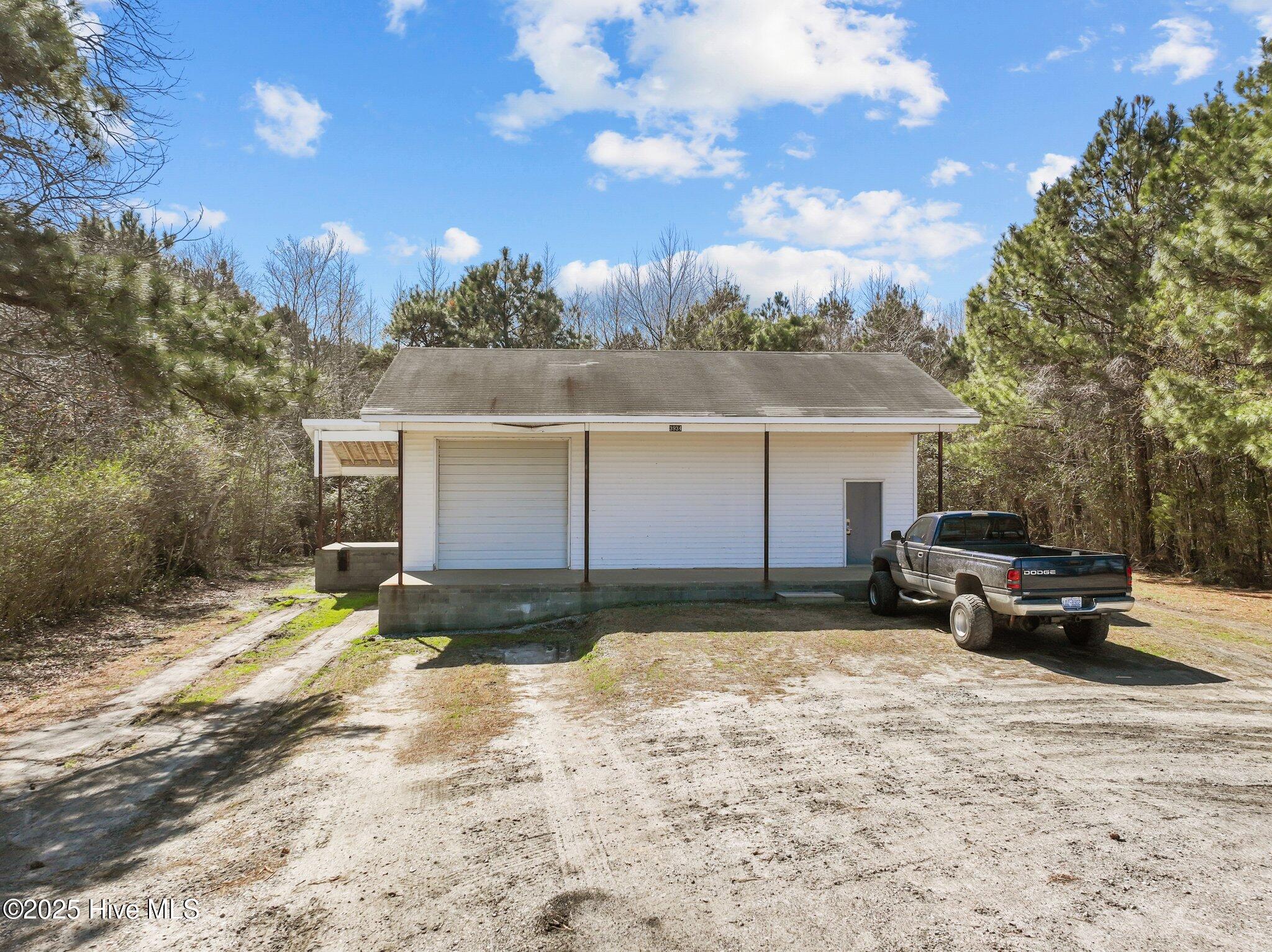 3934 Caratoke Highway Property Photo