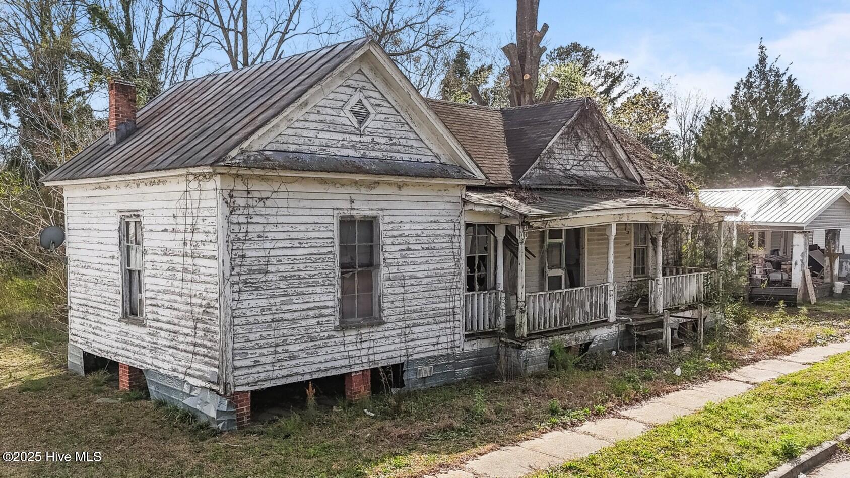 Southeast Real Estate Listings Main Image