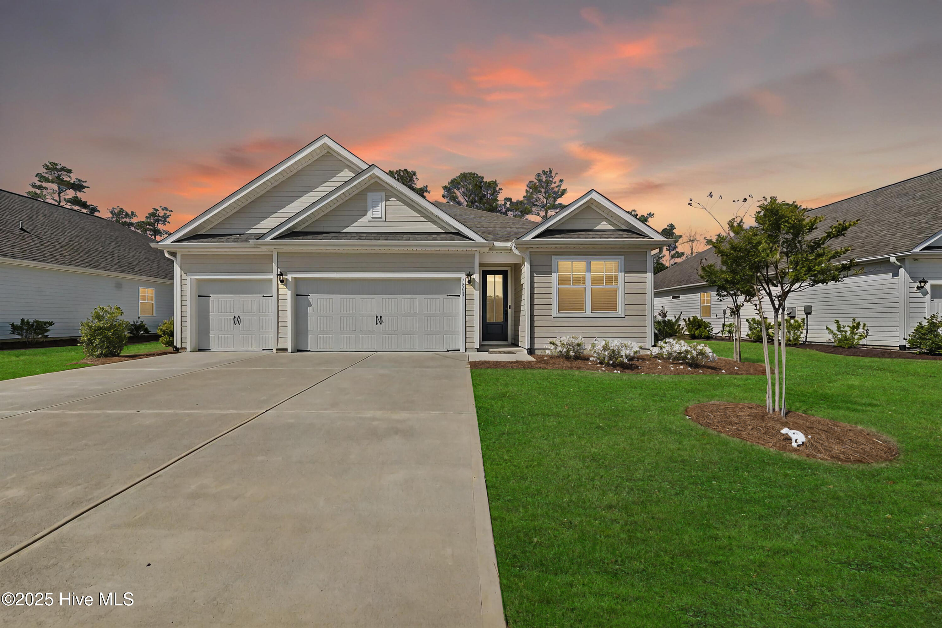 7801 Harrier Circle Property Photo 1